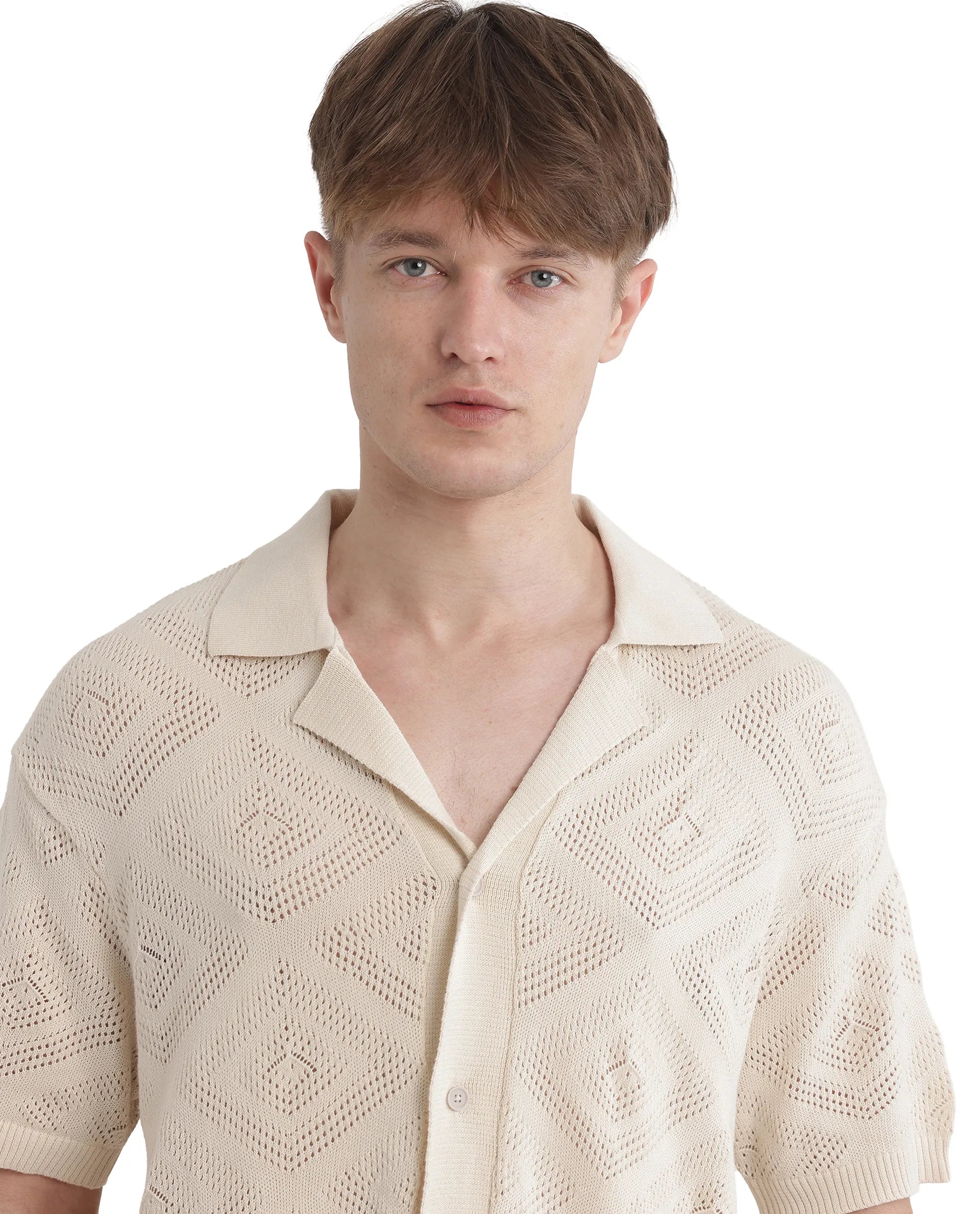 Rare Rabbit Men Wats White Cotton Fabric Short Sleeve Cuban Collared Button Closure Knitted Plain Shirt