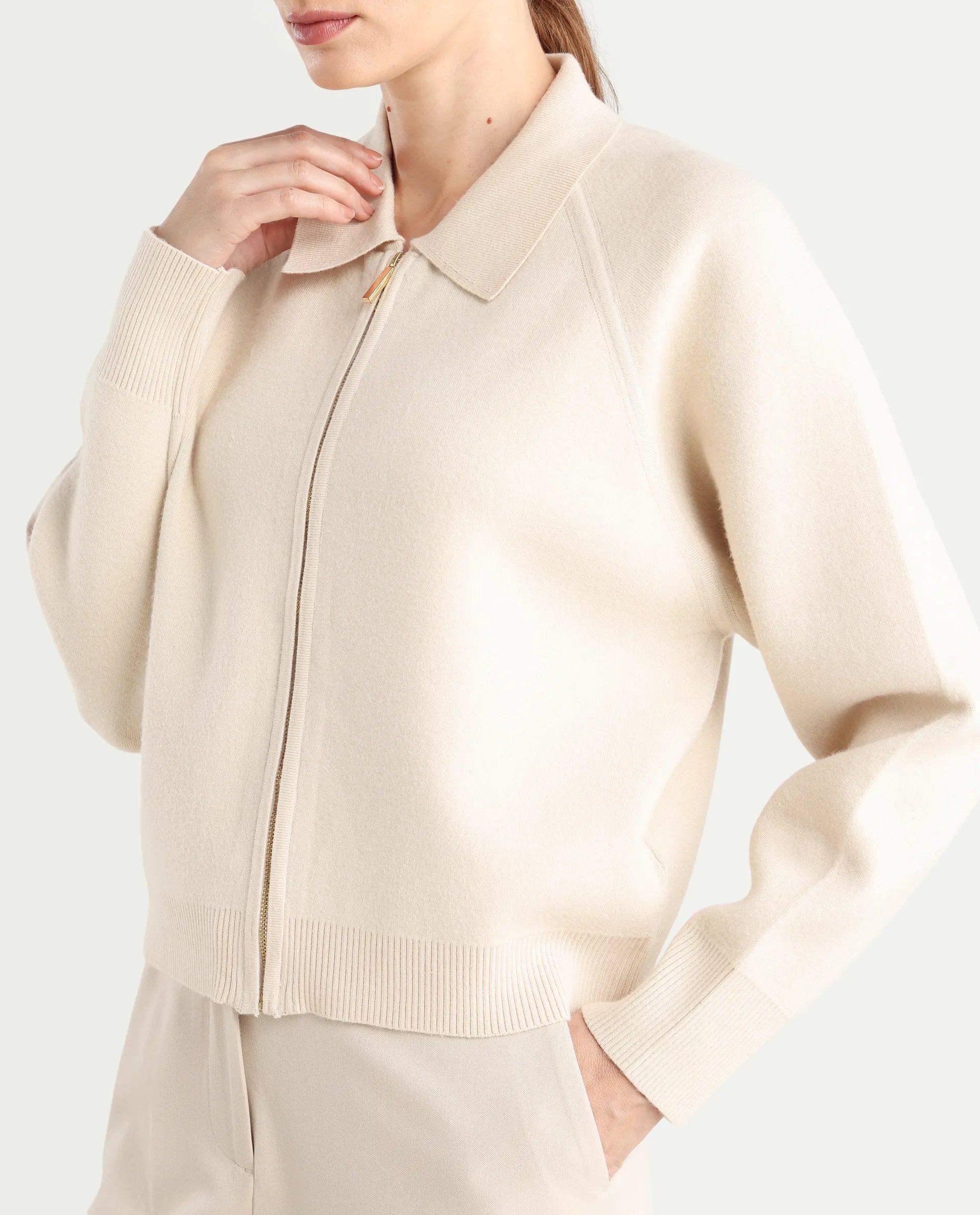 Rareism Women's Wedzo Off White Viscose Blend Spread Collar Regular Fit Plain Jacket