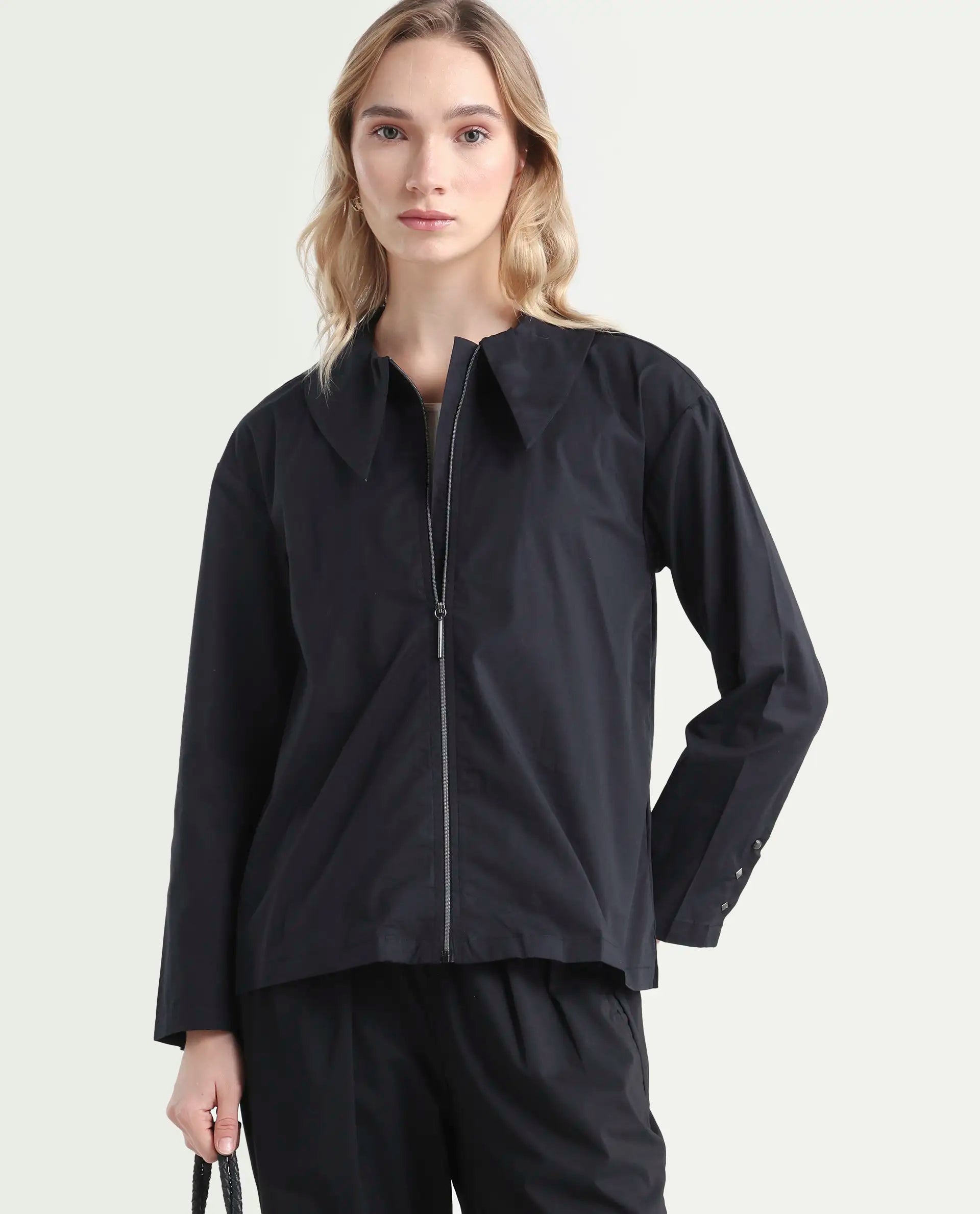Rareism Women's Xan Black Cotton Spread Collar Plain Regular Fit Top
