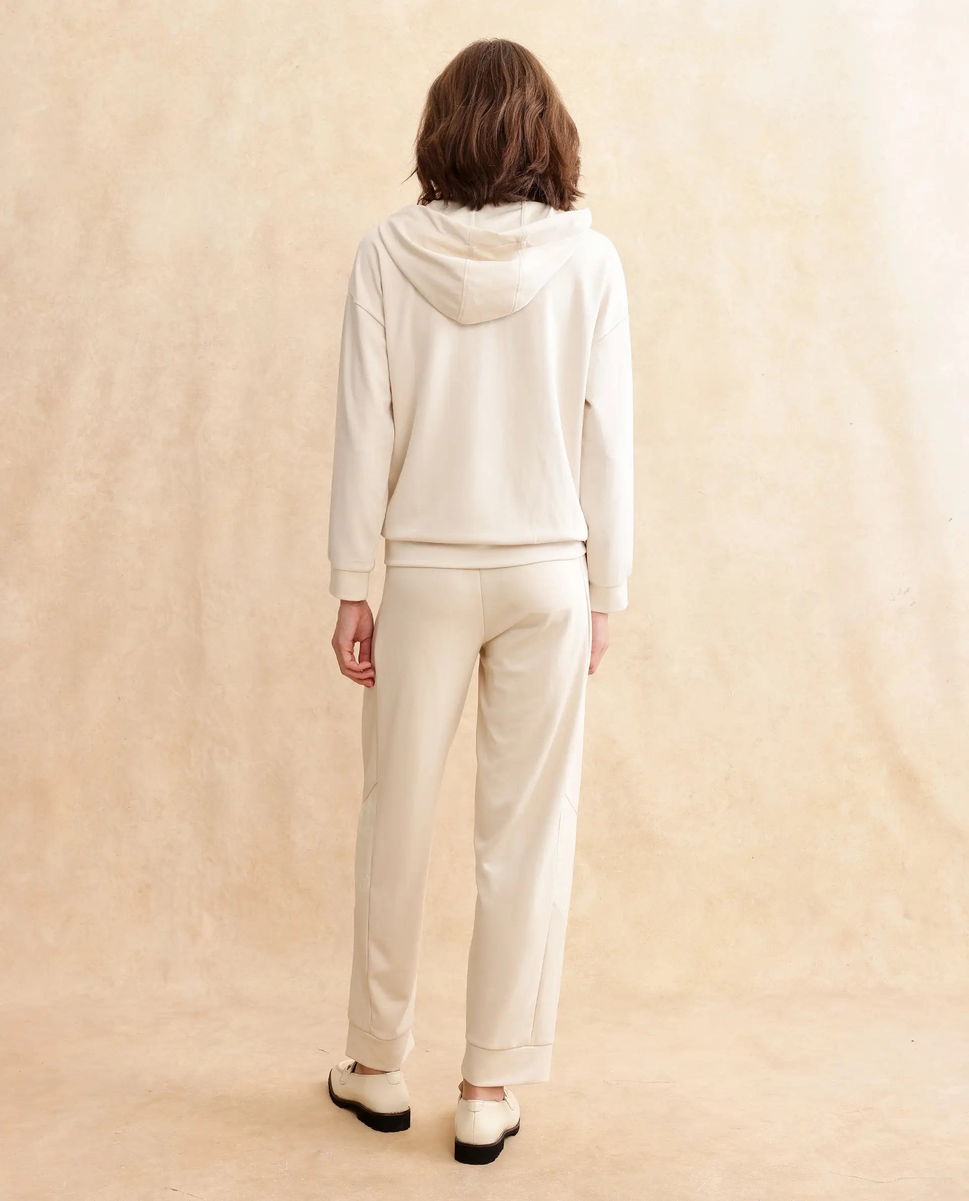 Rareism Women Yalova Primary Off White Full Sleeve Sweatshirt