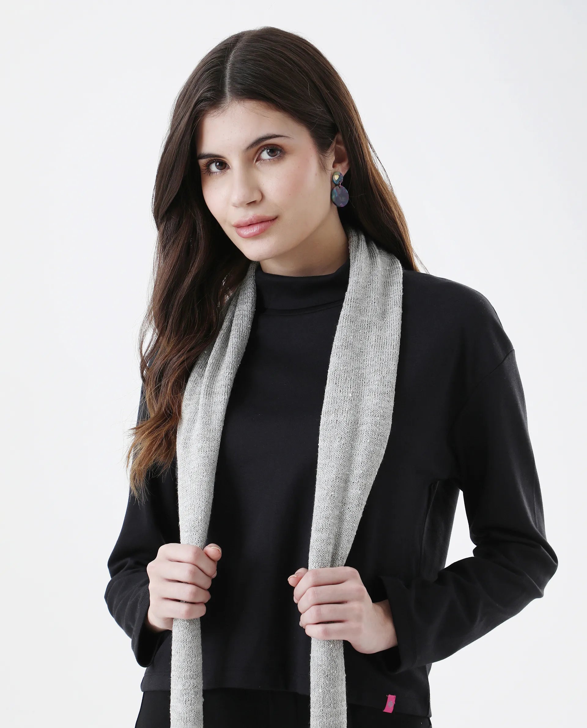 Rareism Women Yemen Dark Grey Plain Muffler