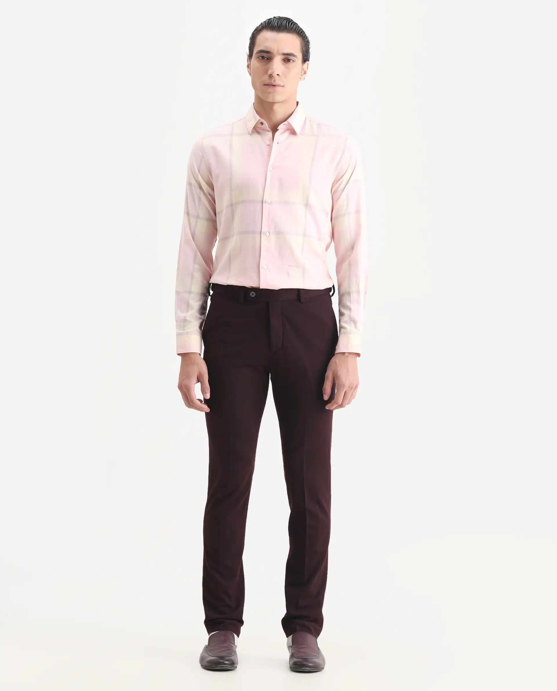 Rare Rabbit Men's Zandro Maroon Rayon Plain Tailored Fit Full Sleeve Lapel Neck Suits