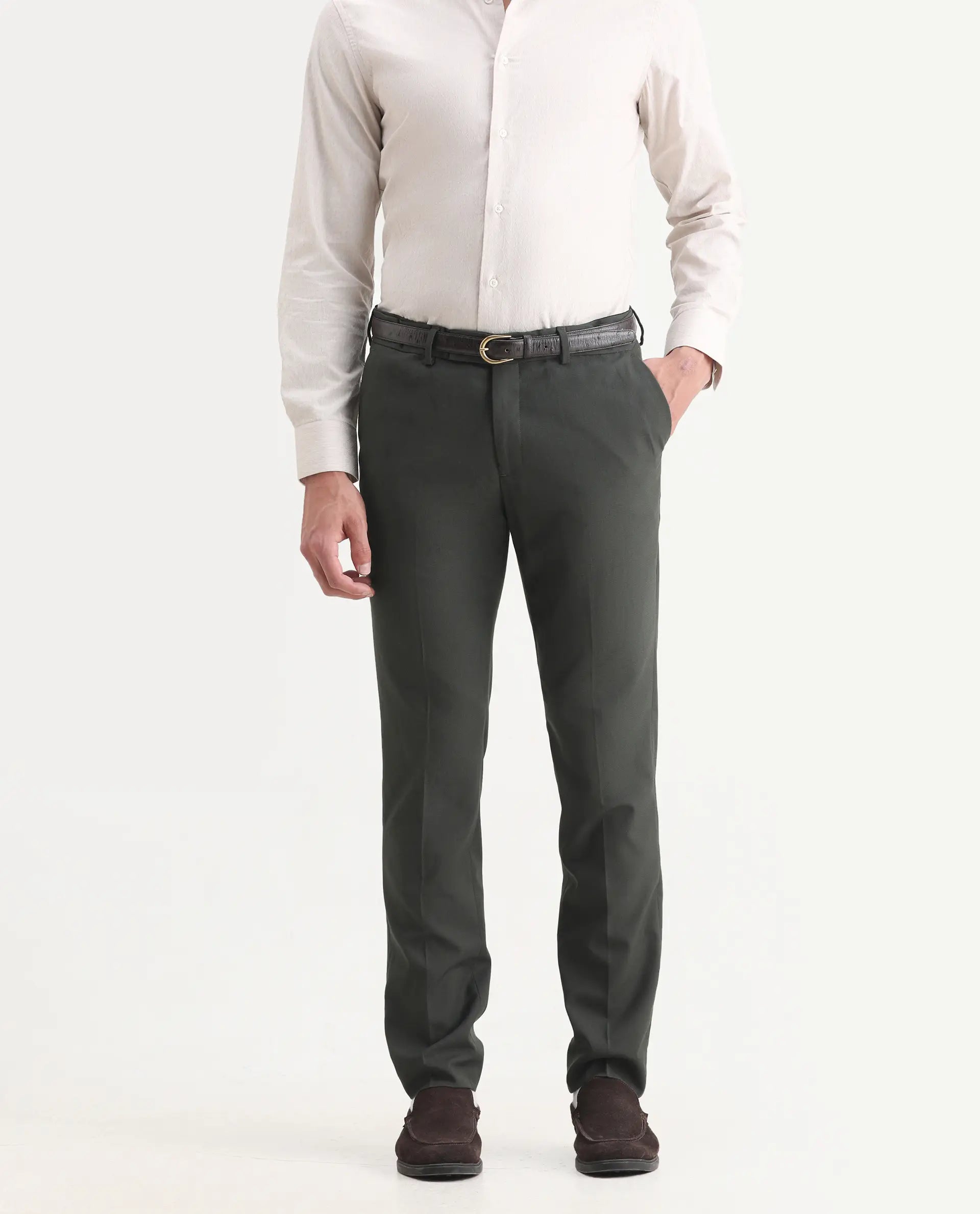 Rare Rabbit Men's Zanza Green Polyester Plain Tailored Fit Full Sleeve Lapel Neck Suits