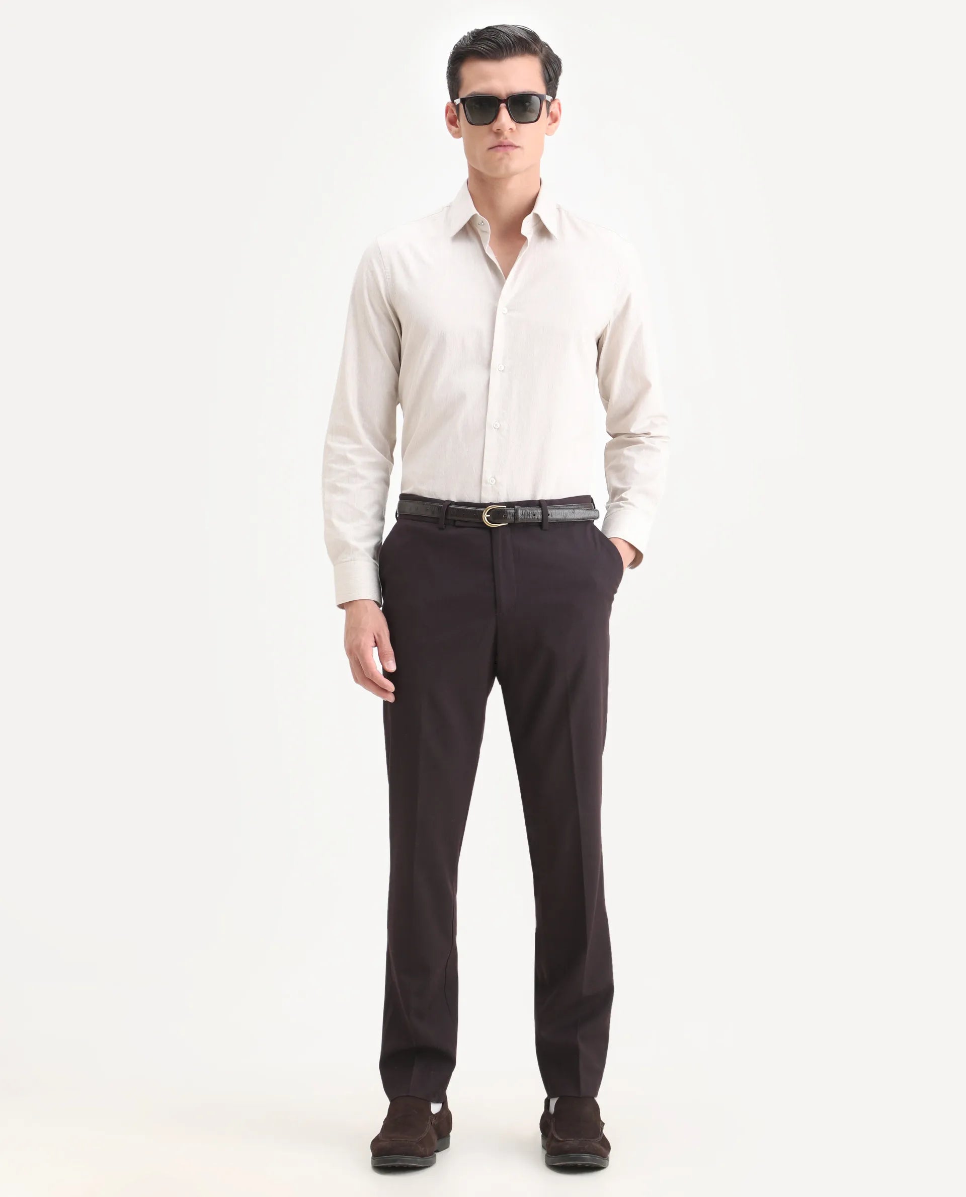 Rare Rabbit Men's Zanza Maroon Polyester Plain Tailored Fit Full Sleeve Lapel Neck Suits