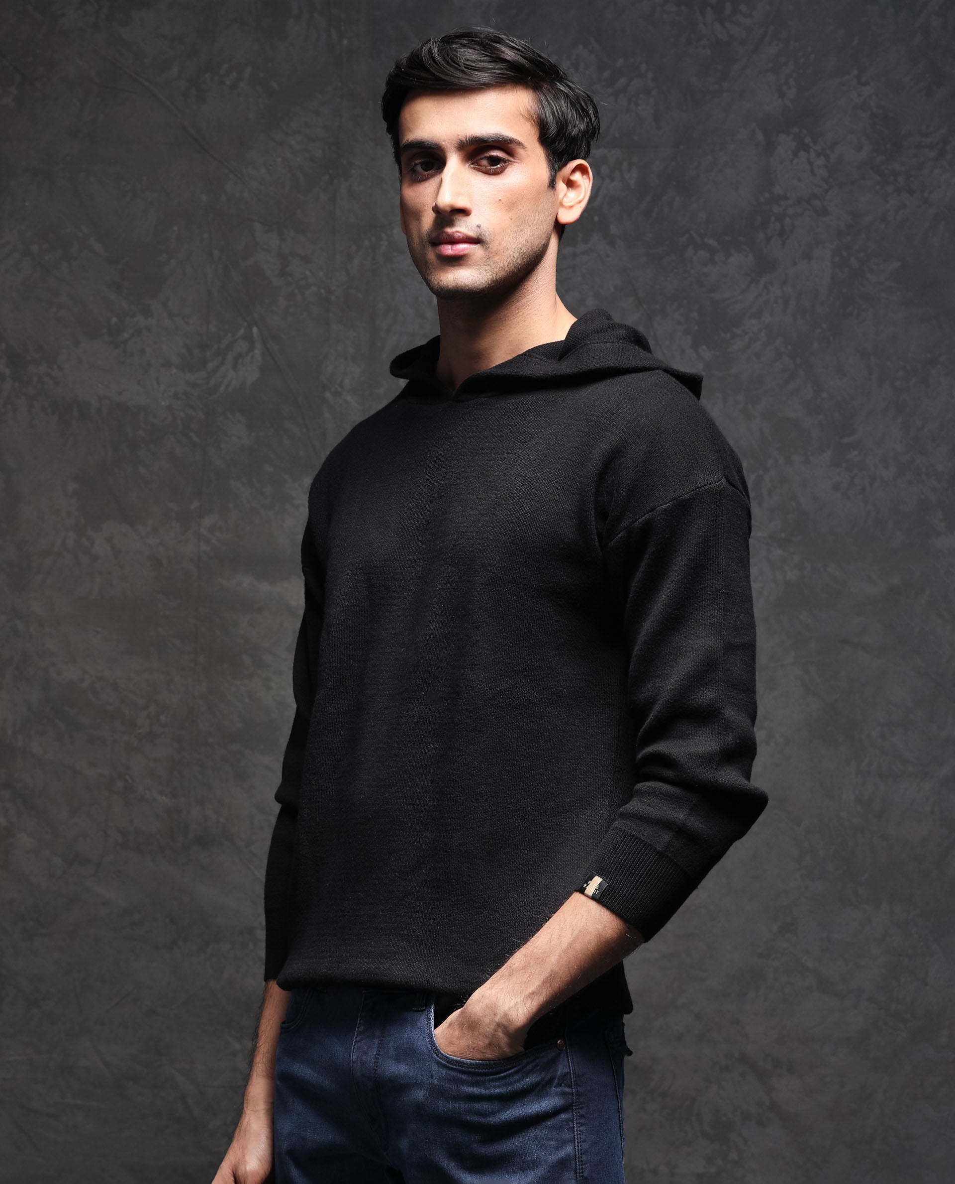 Rare Rabbit Men'S Zarr Black Pullover Cotton Fabric Hooded Neck Full Sleeves Slim Fit