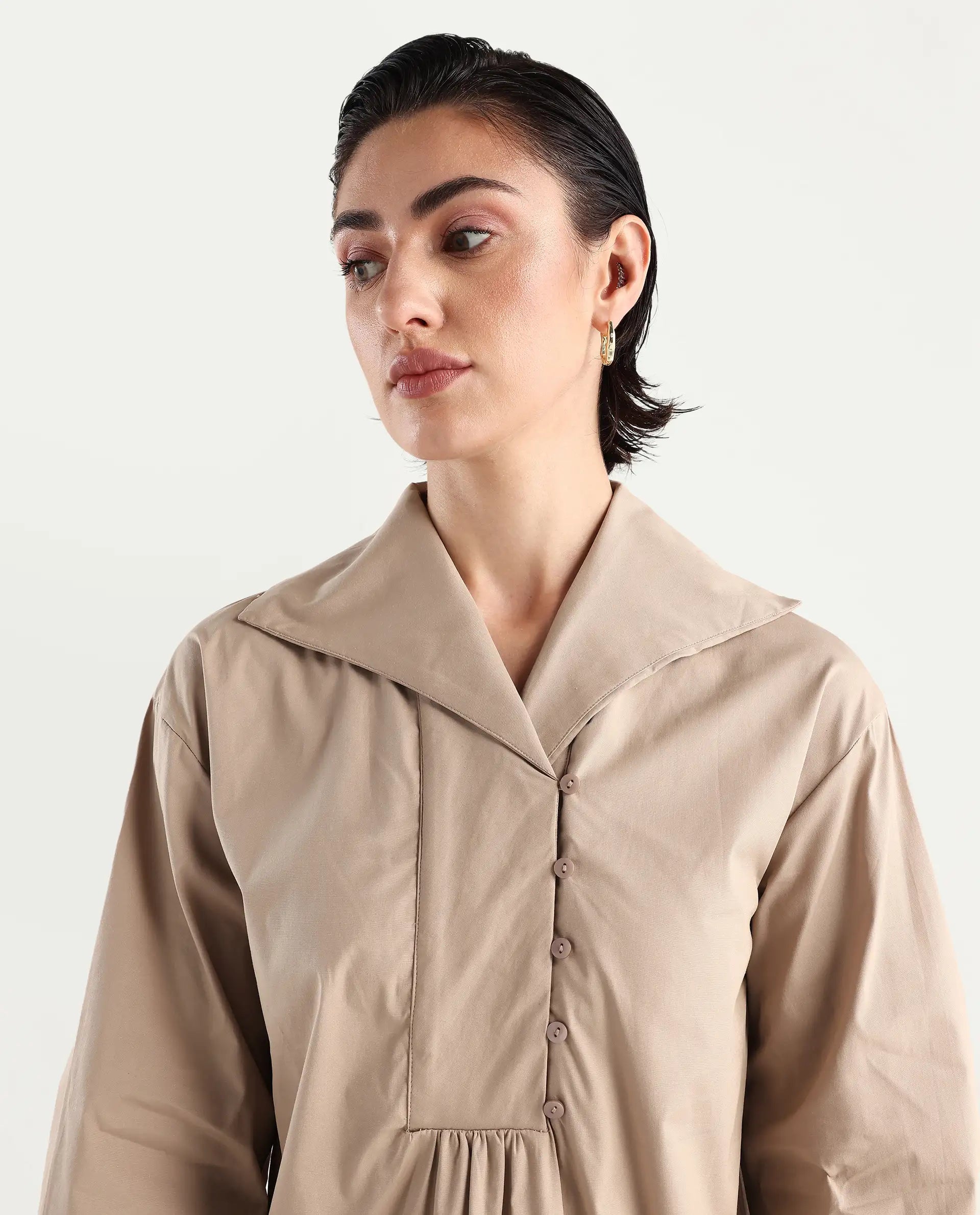 Rareism Women's Zes Beige Cotton Blend Drop Collar Plain Bishop Sleeve Relaxed Fit Top