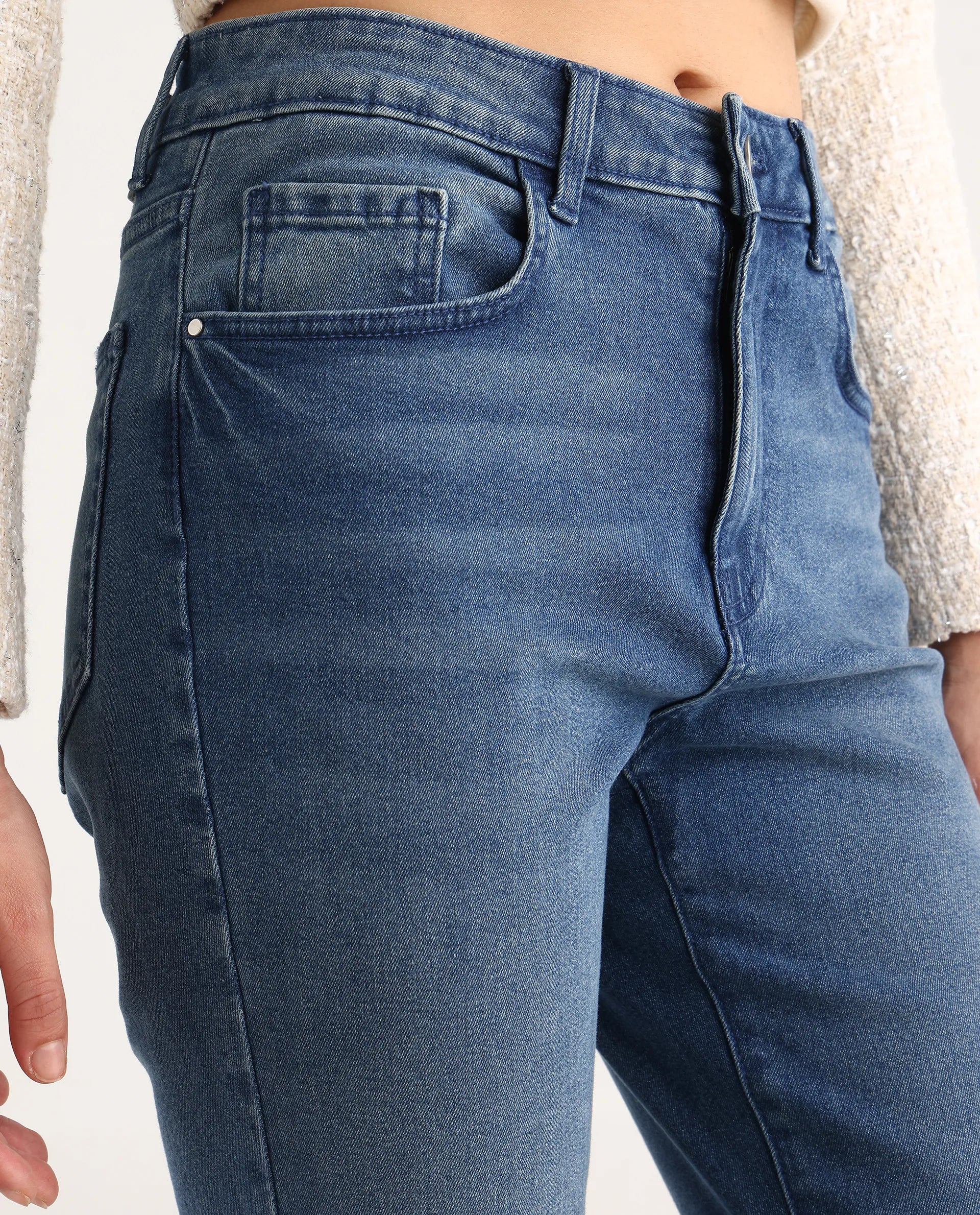 Rareism Women's Zinga Blue Cotton Blend Plain Ankle Length Skinny Fit Jeans