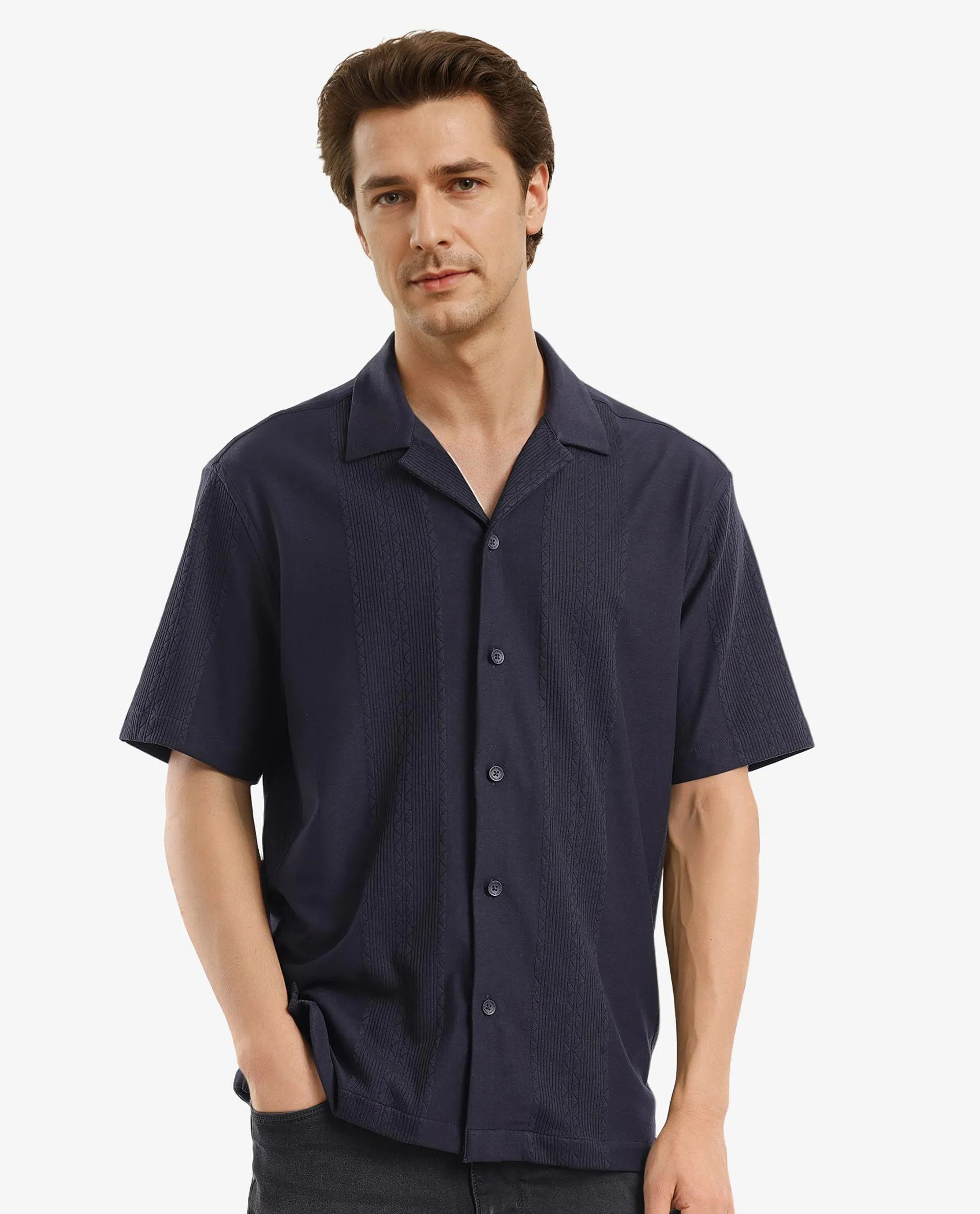Rare Rabbit Men Zino Navy Short Sleeve Cuban Collared Button Closure Boxy Fit Seersucker Shirt
