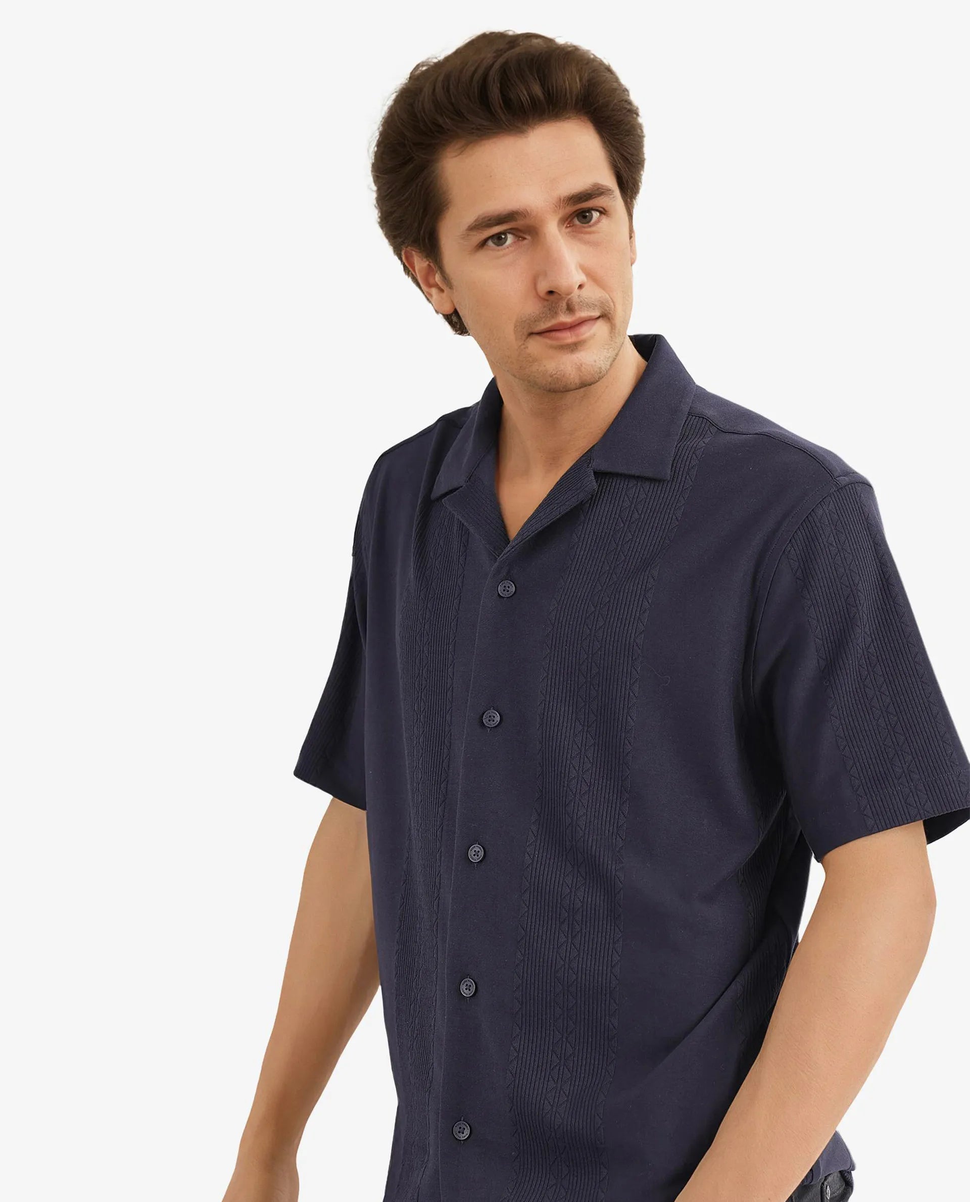 Rare Rabbit Men Zino Navy Short Sleeve Cuban Collared Button Closure Boxy Fit Seersucker Shirt