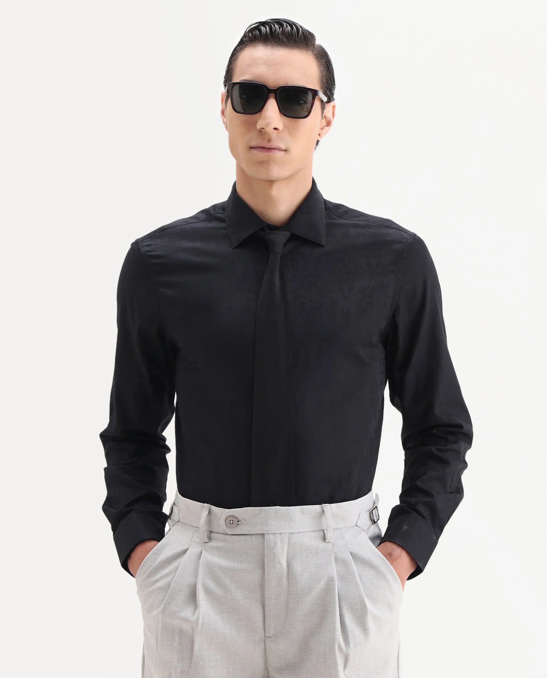 Rare Rabbit Men's Zinq Black Cotton Fabric Spread Collar Regular Fit Jacquard Shirt