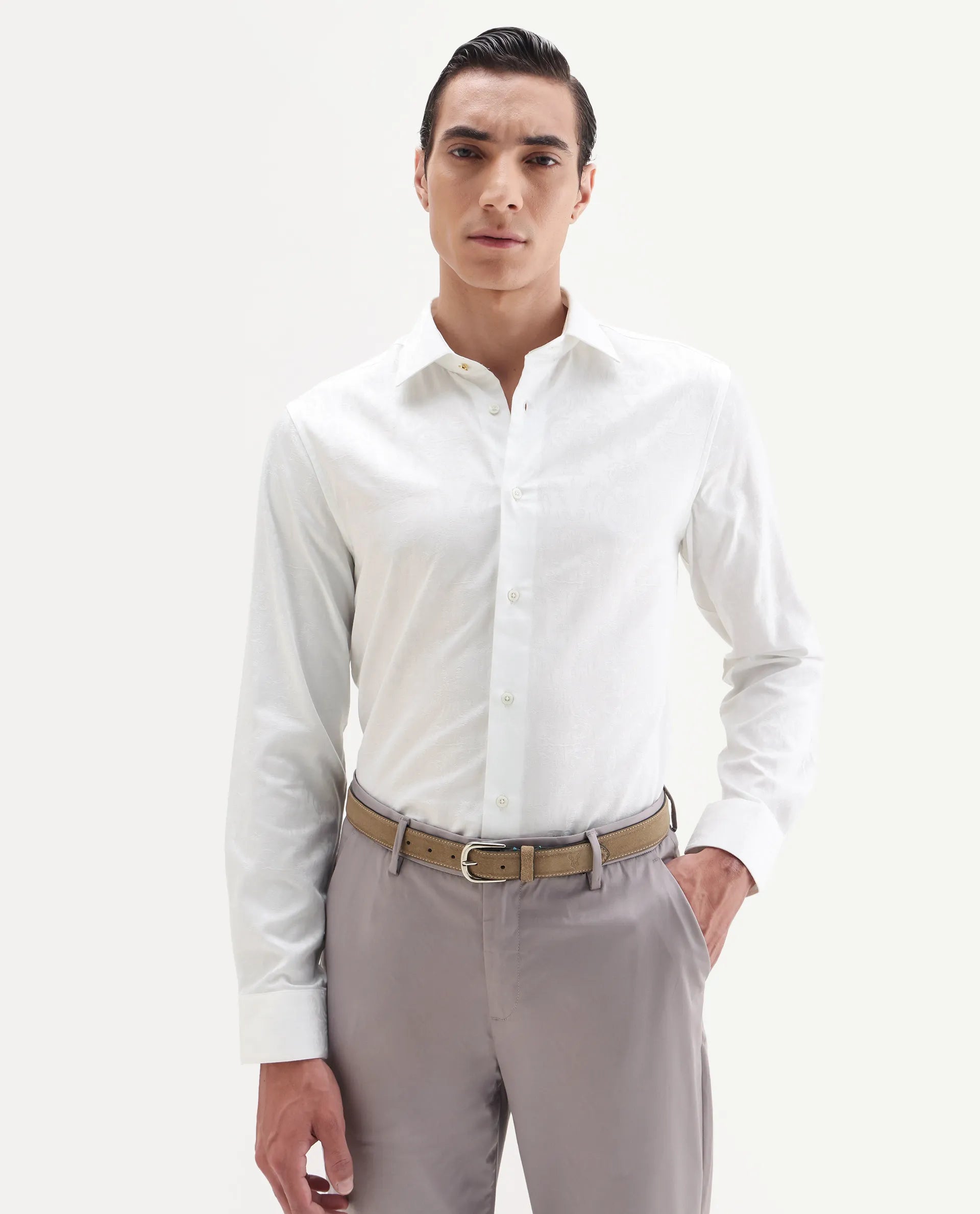 Rare Rabbit Men's Zinq White Cotton Fabric Spread Collar Regular Fit Jacquard Shirt