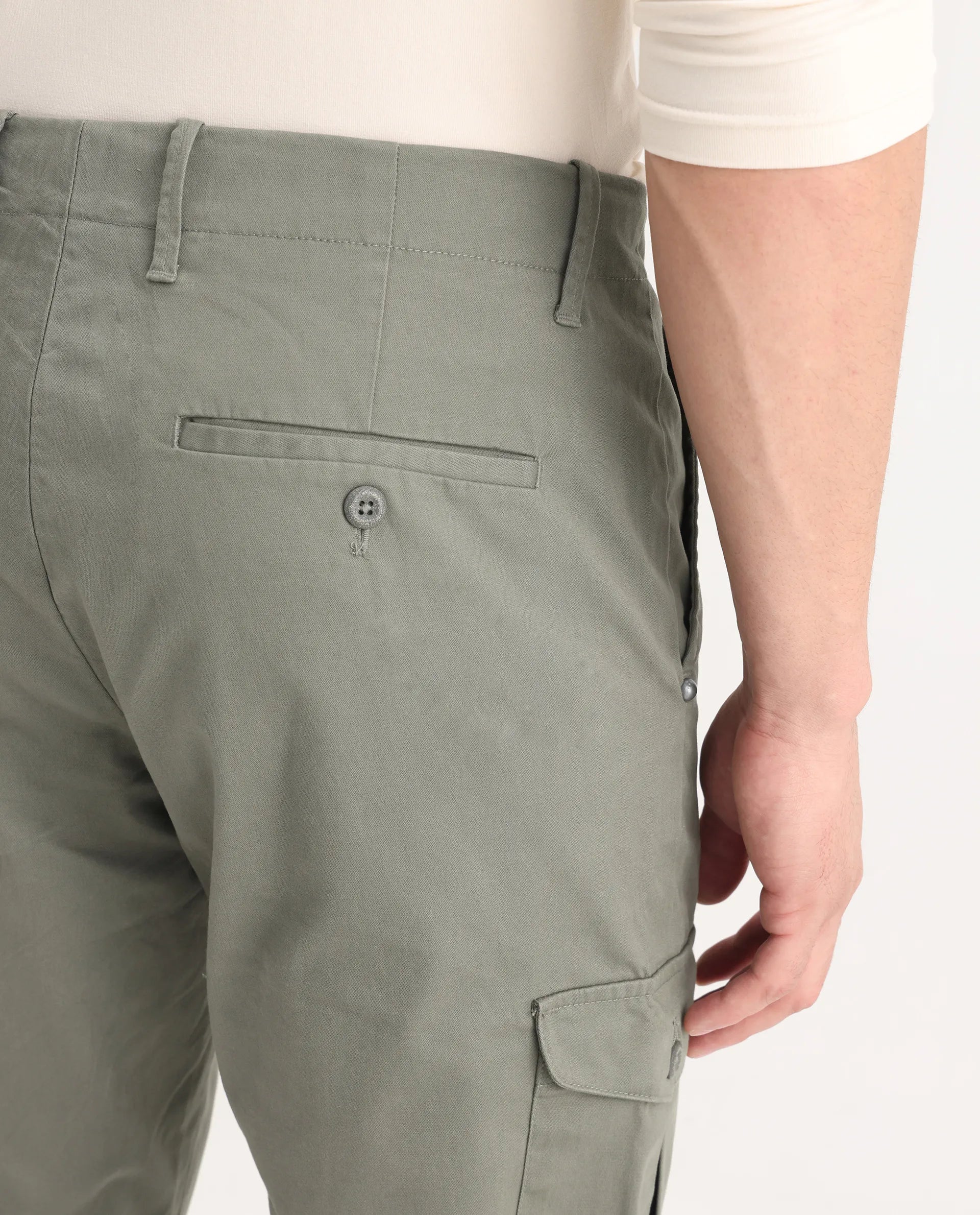 Rare Rabbit Men's Zipe Dusky Olive Cotton Plain Regular Fit Trouser