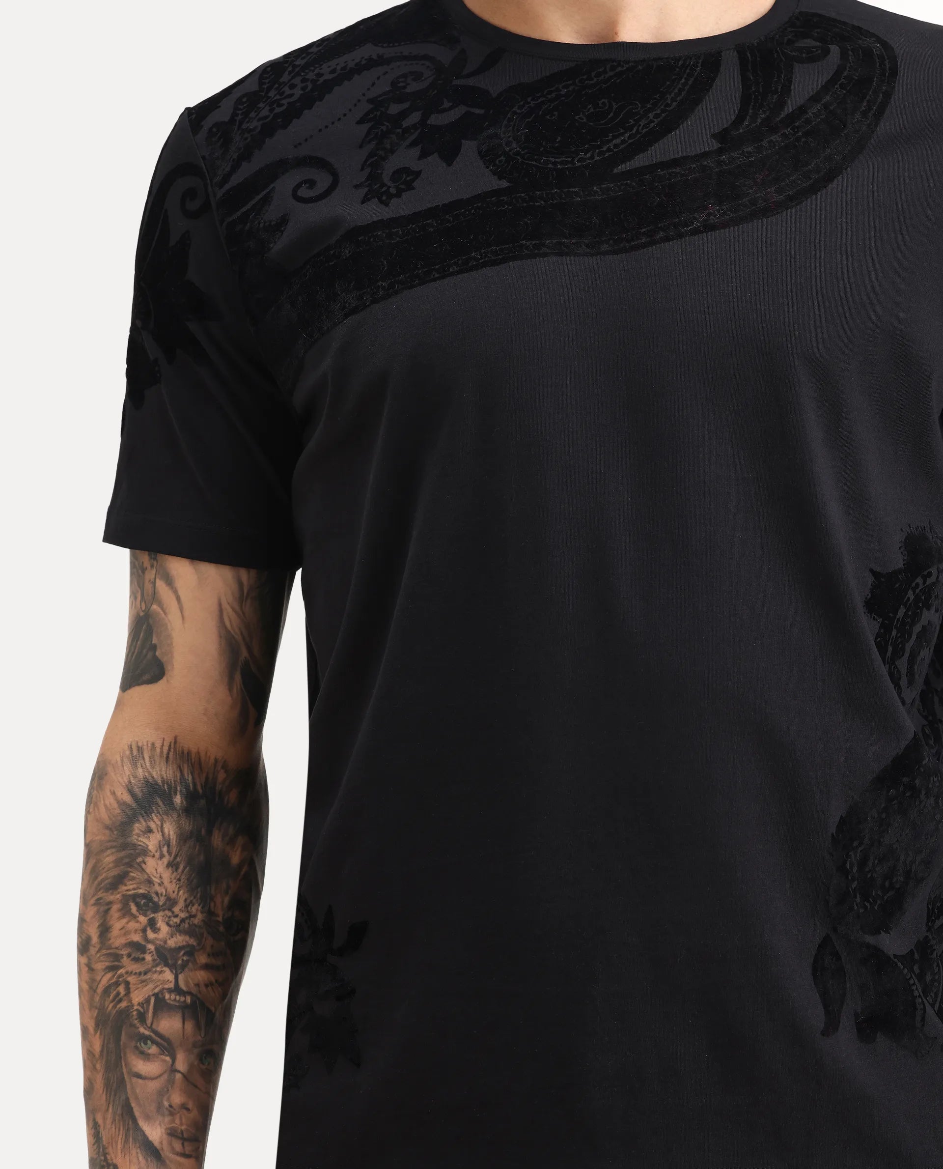 Rare Rabbit Men's Zuron Black Cotton Paisley Print Regular Fit Half Sleeve Crew Neck T-Shirt