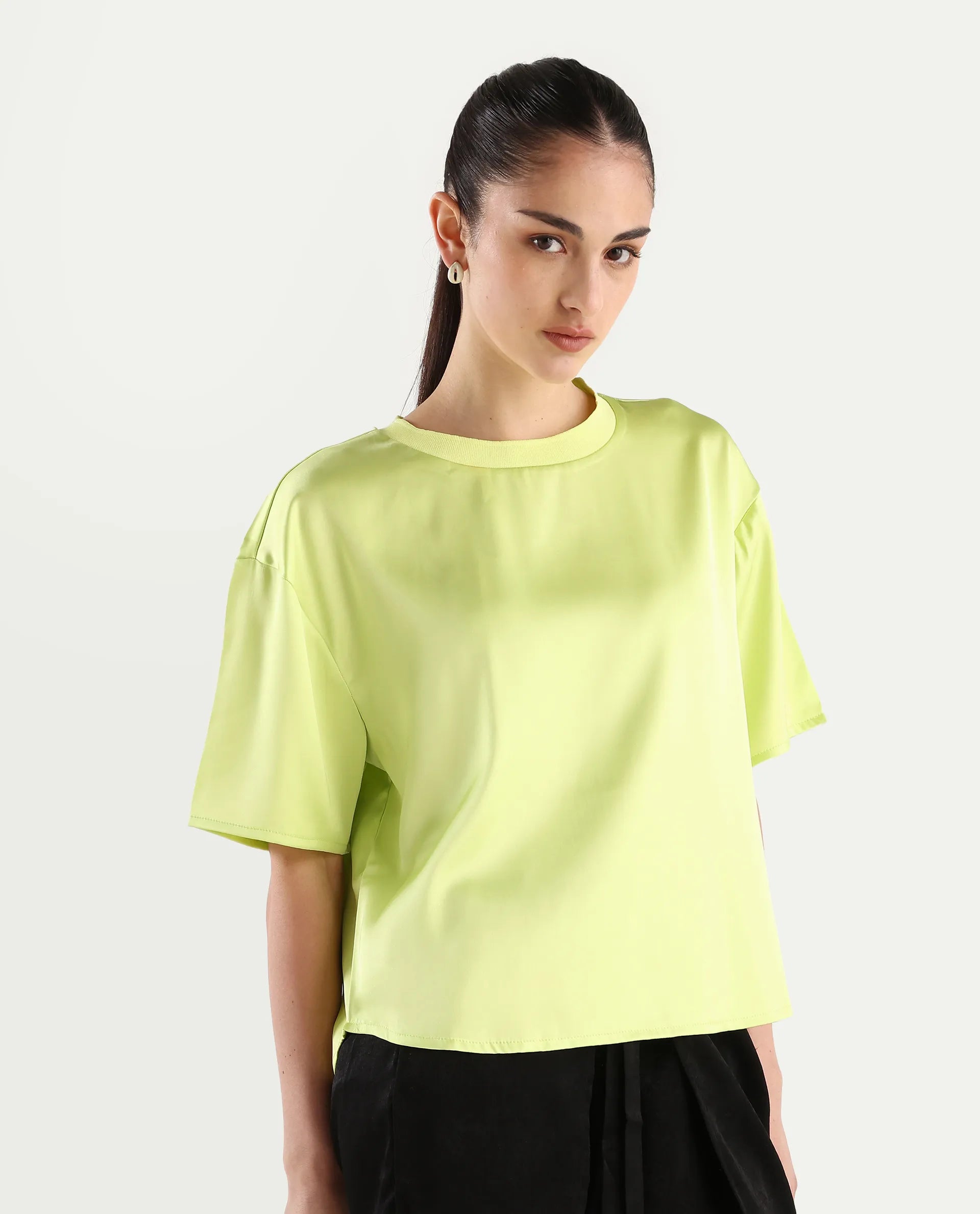 Rareism Women's Akiya Green Polyester Ribbed Collar Plain Boxy Fit Top