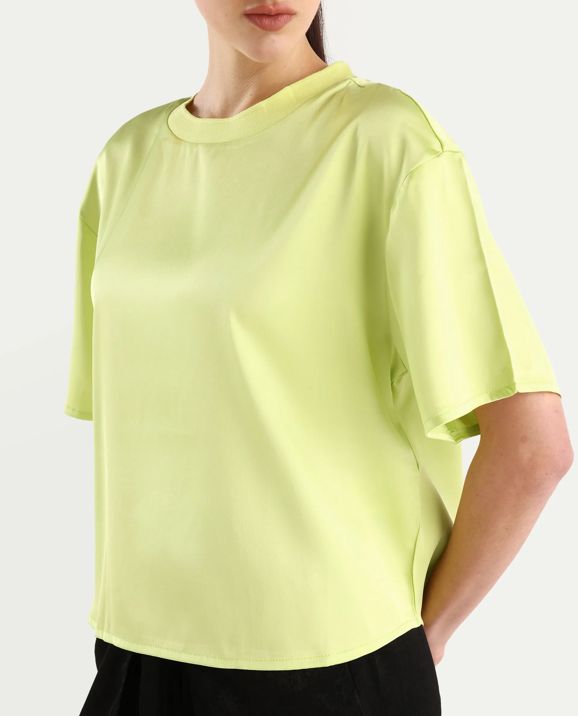 Rareism Women's Akiya Green Polyester Ribbed Collar Plain Boxy Fit Top