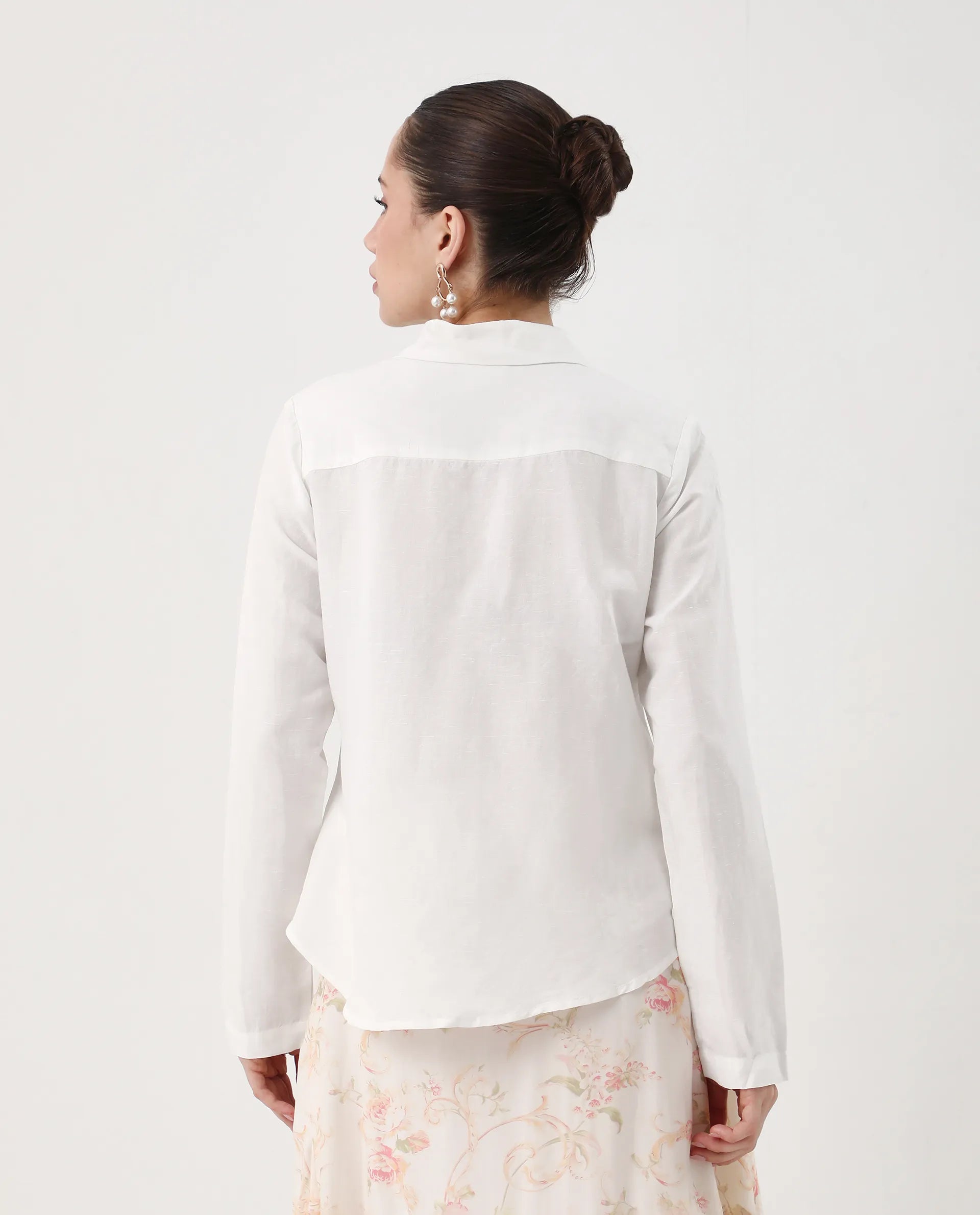 Rareism Women's Appleby White Linen Spread Collar Plain Cuffed Sleeve Regular Fit Shirt