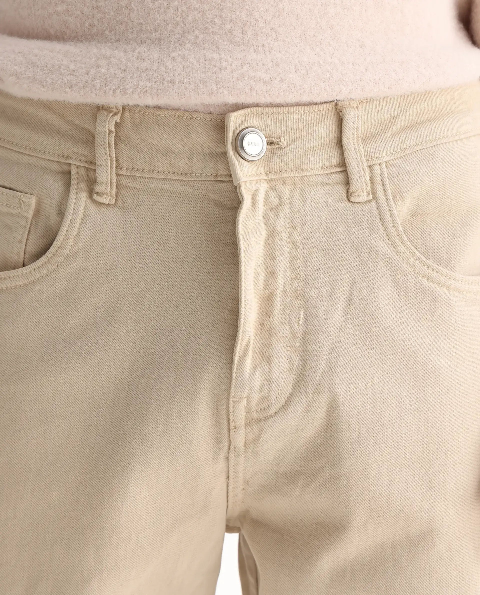 Rare Rabbit Men's Arni Off White Cotton Plain Relaxed Fit Jeans