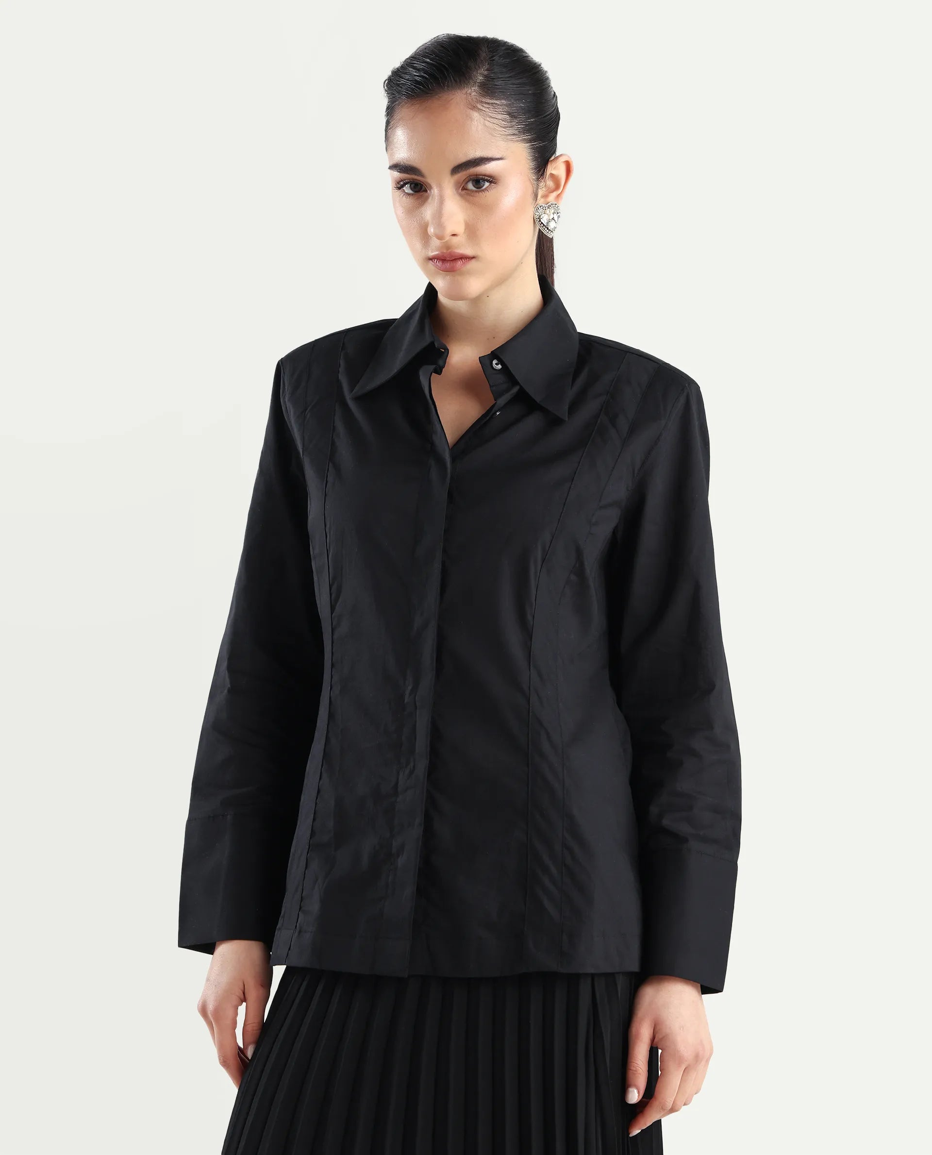 Rareism Women's Arthur Black Cotton Drop Collar Plain Cuffed Sleeve Regular Fit Shirt