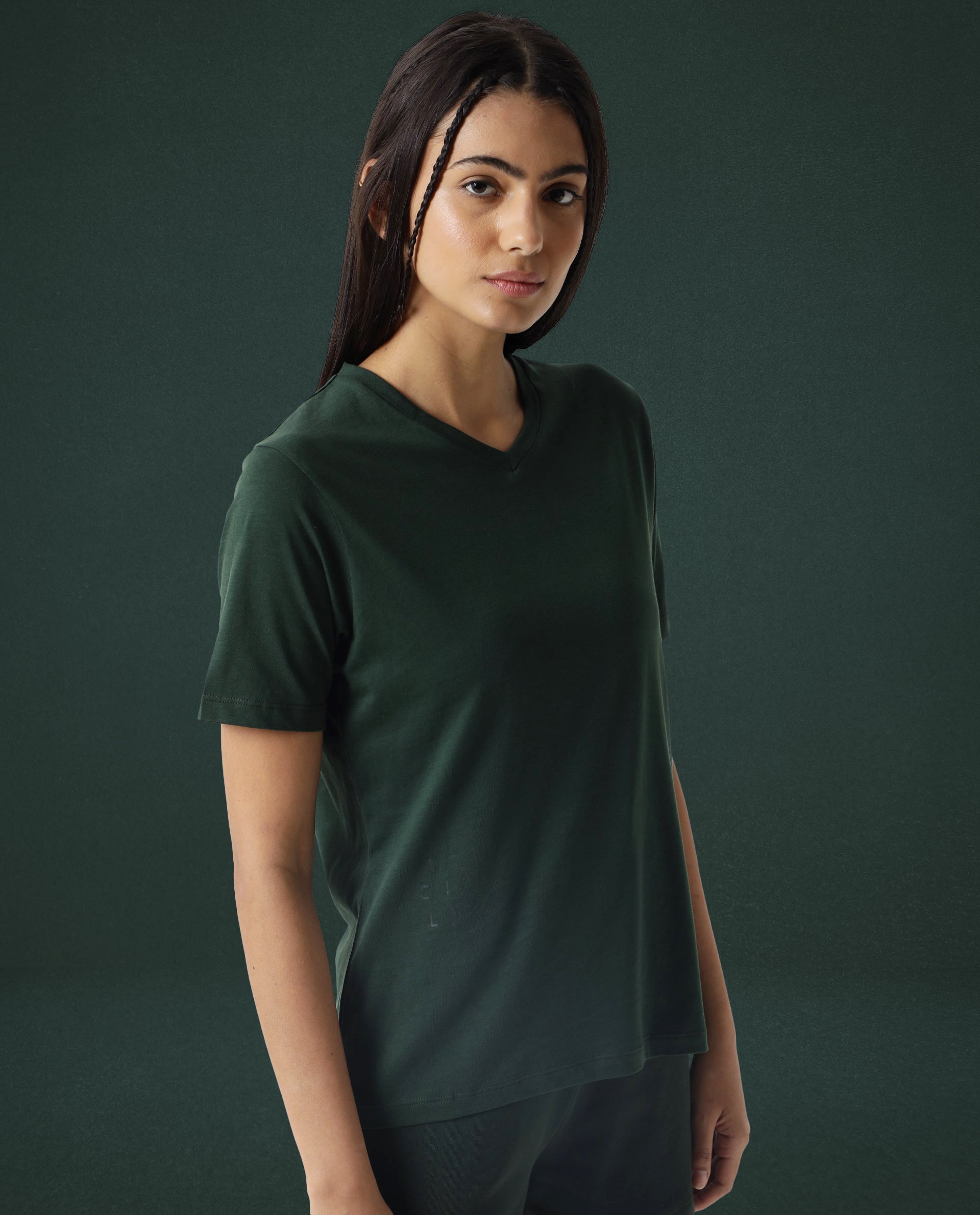 Rareism Women Arvi Dark Green Cotton Blend Fabric Regular Fit Half Sleeves Solid V-Neck T-Shirt