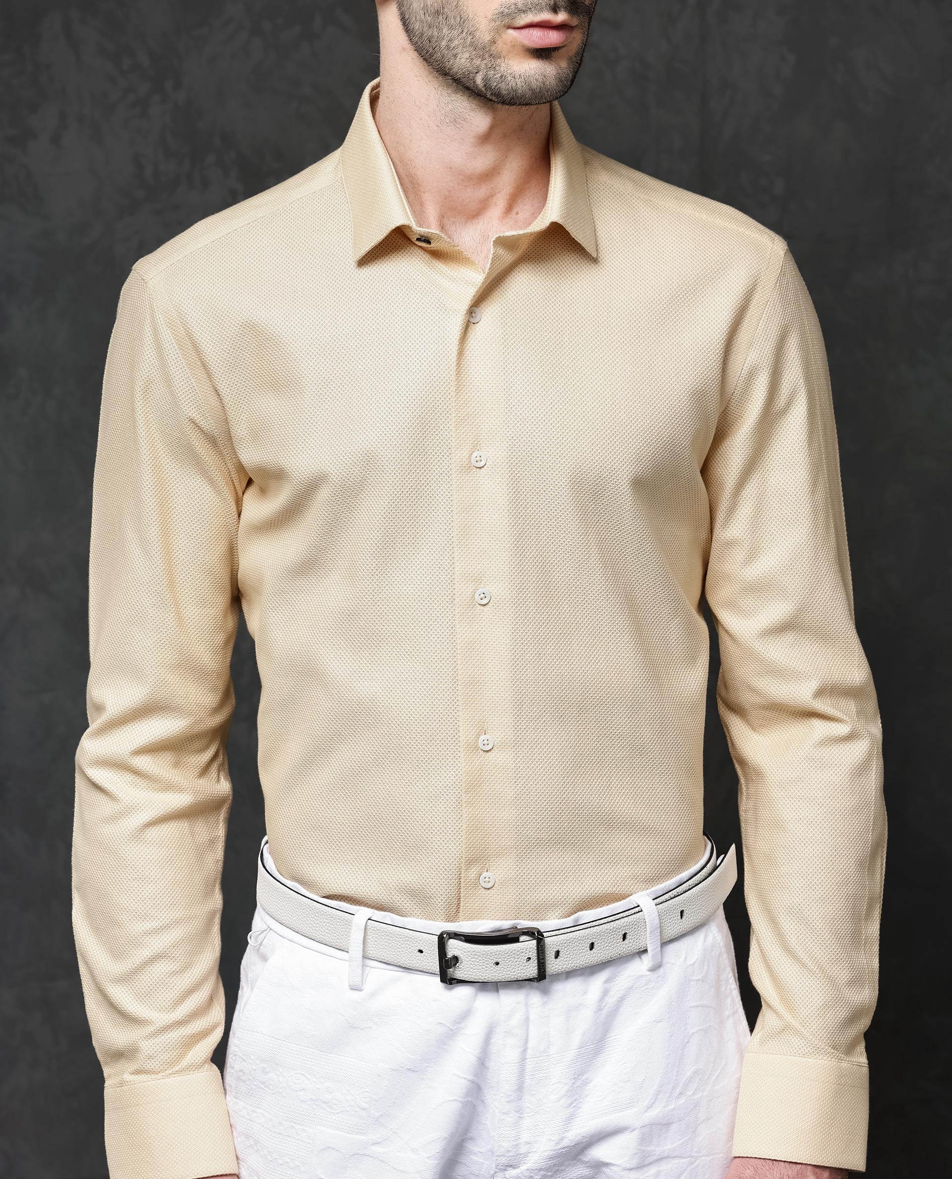 Rare Rabbit Mens Astron Pastel Yellow Full Sleeve Solid Dobby Shirt