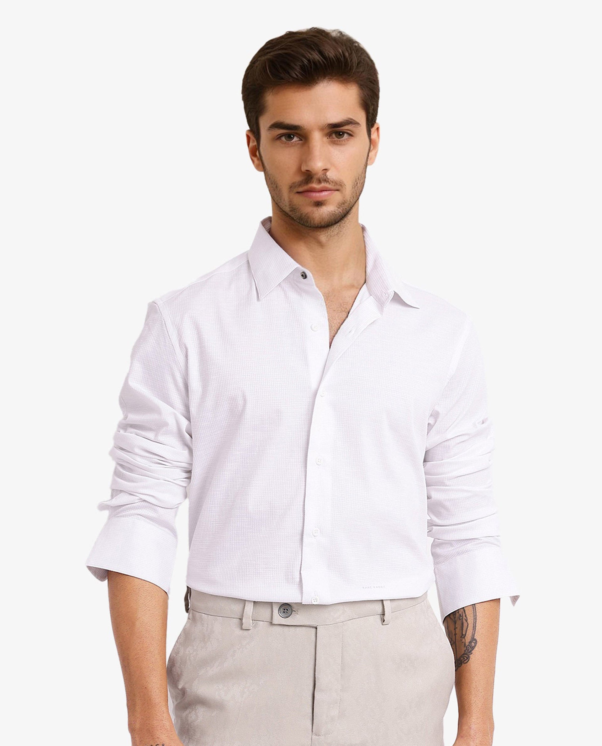 Rare Rabbit Men's Auxon White Polyester Cotton Fabric Blend Full Sleeve Regular Fit Solid Textured Shirt