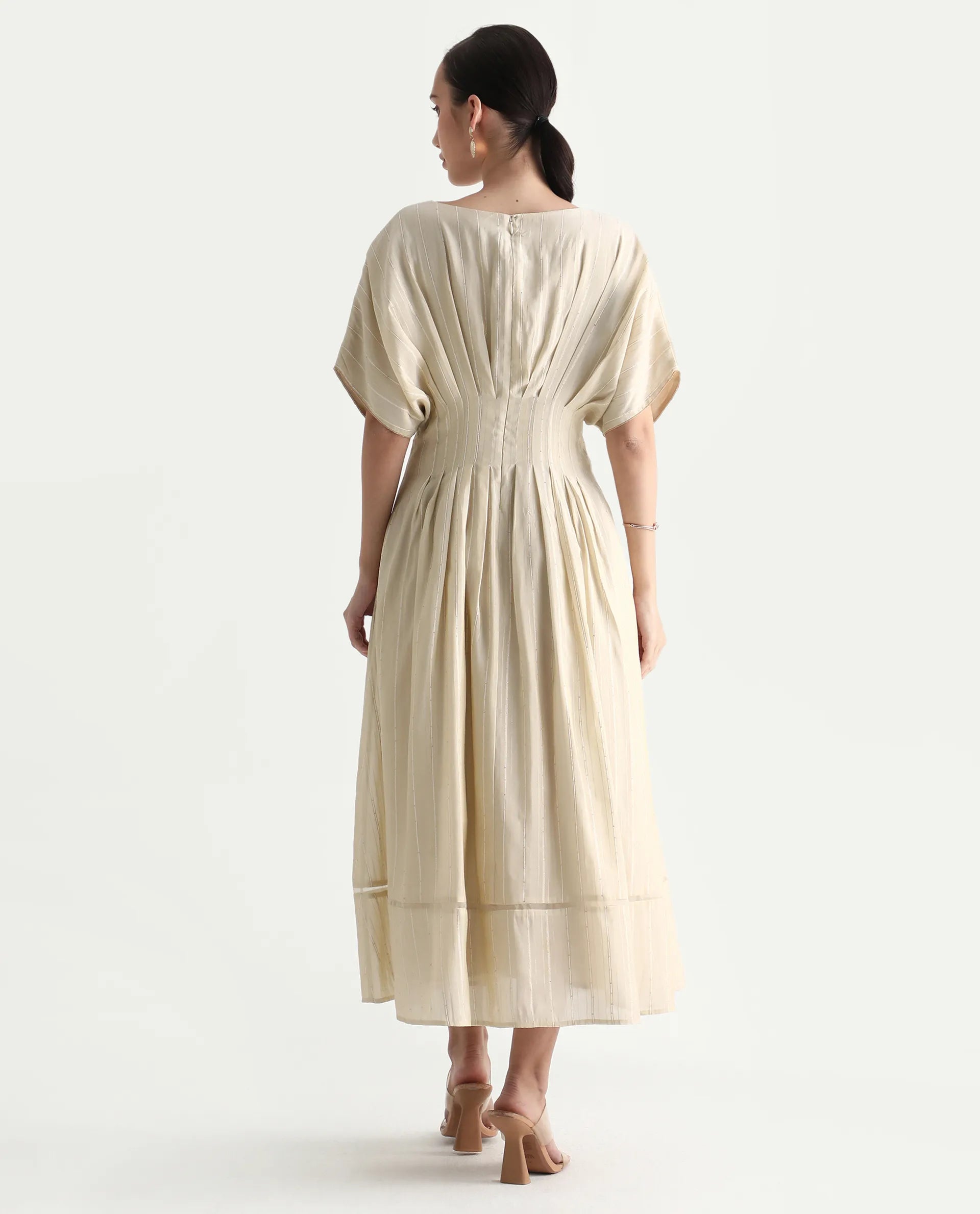 Rareism Women's Avimi Off White Viscose Round Neck Fit And Flare Plain Midi Dress