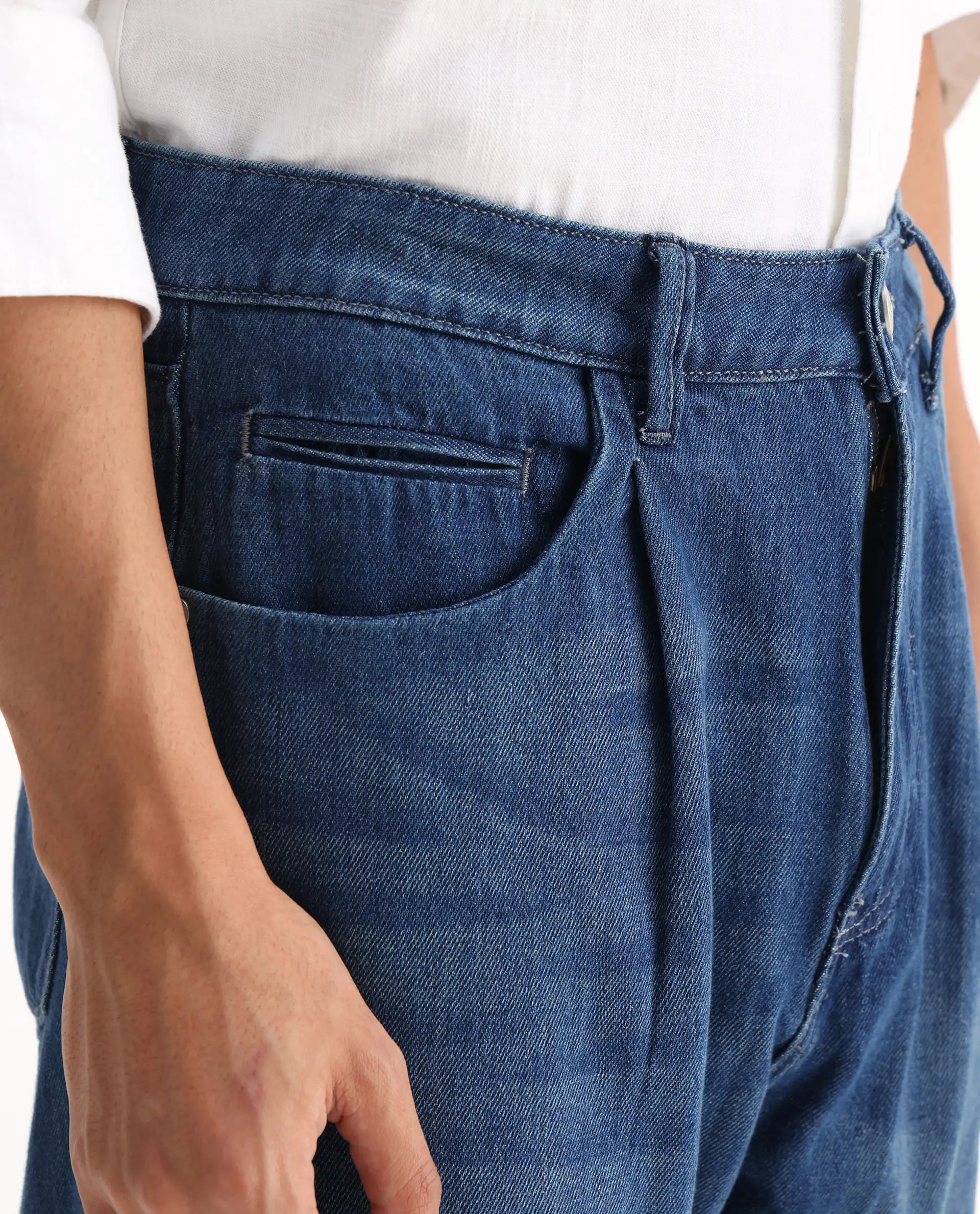 Rare Rabbit Men's Bagg Blue Cotton Plain Baggy Fit Jeans