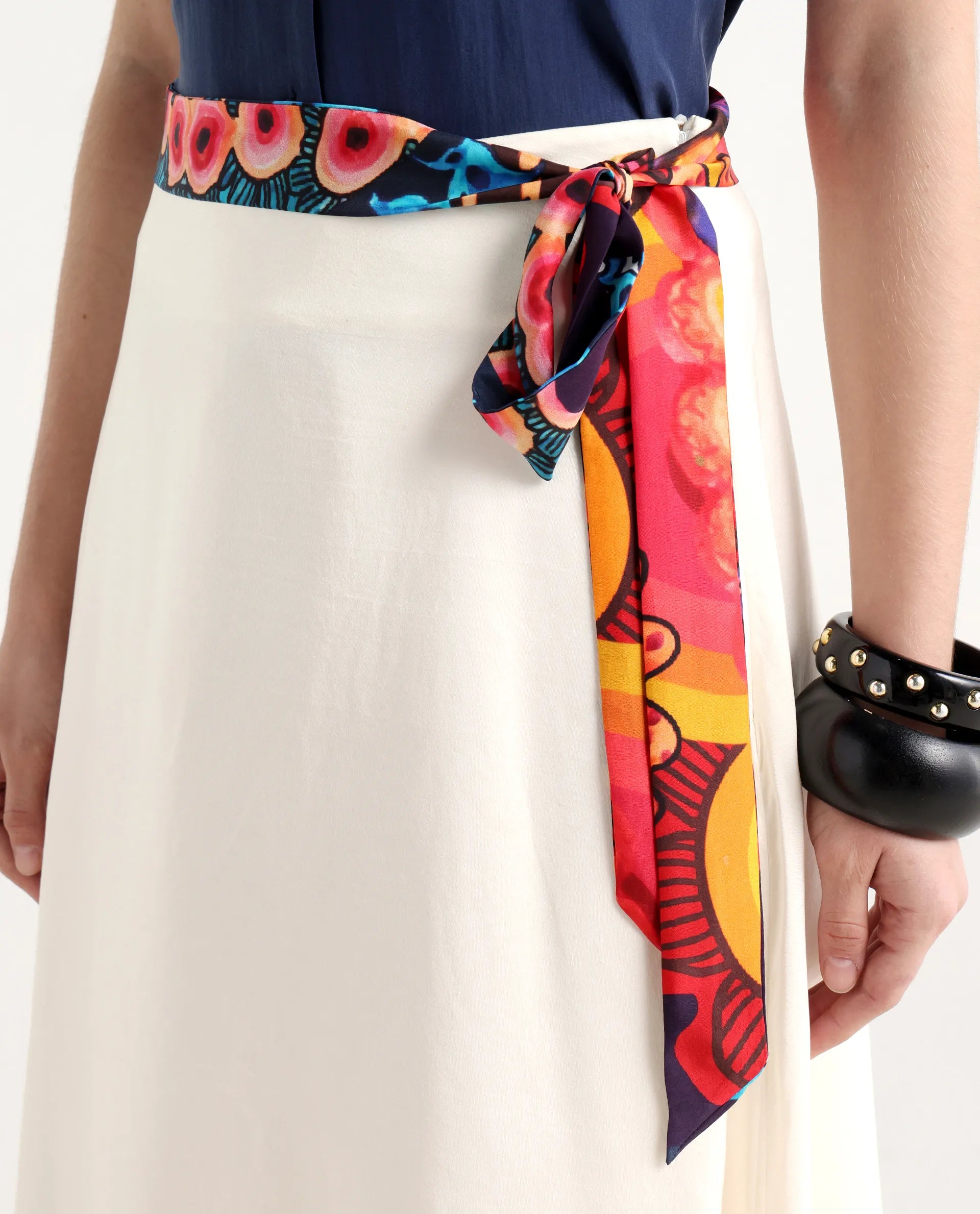 Rareism Women's Bizu-B Off White Silk A-Line Plain Skirt