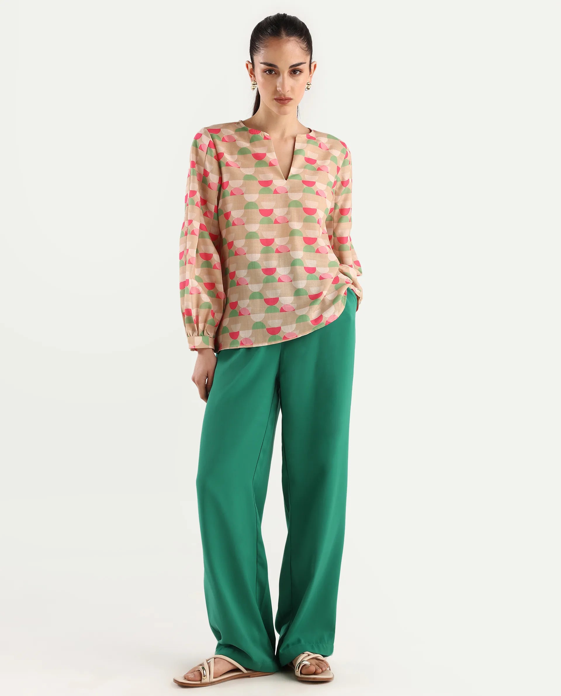 Rareism Women's Buell Green Polyester Plain Ankle Length Straight Fit Trouser