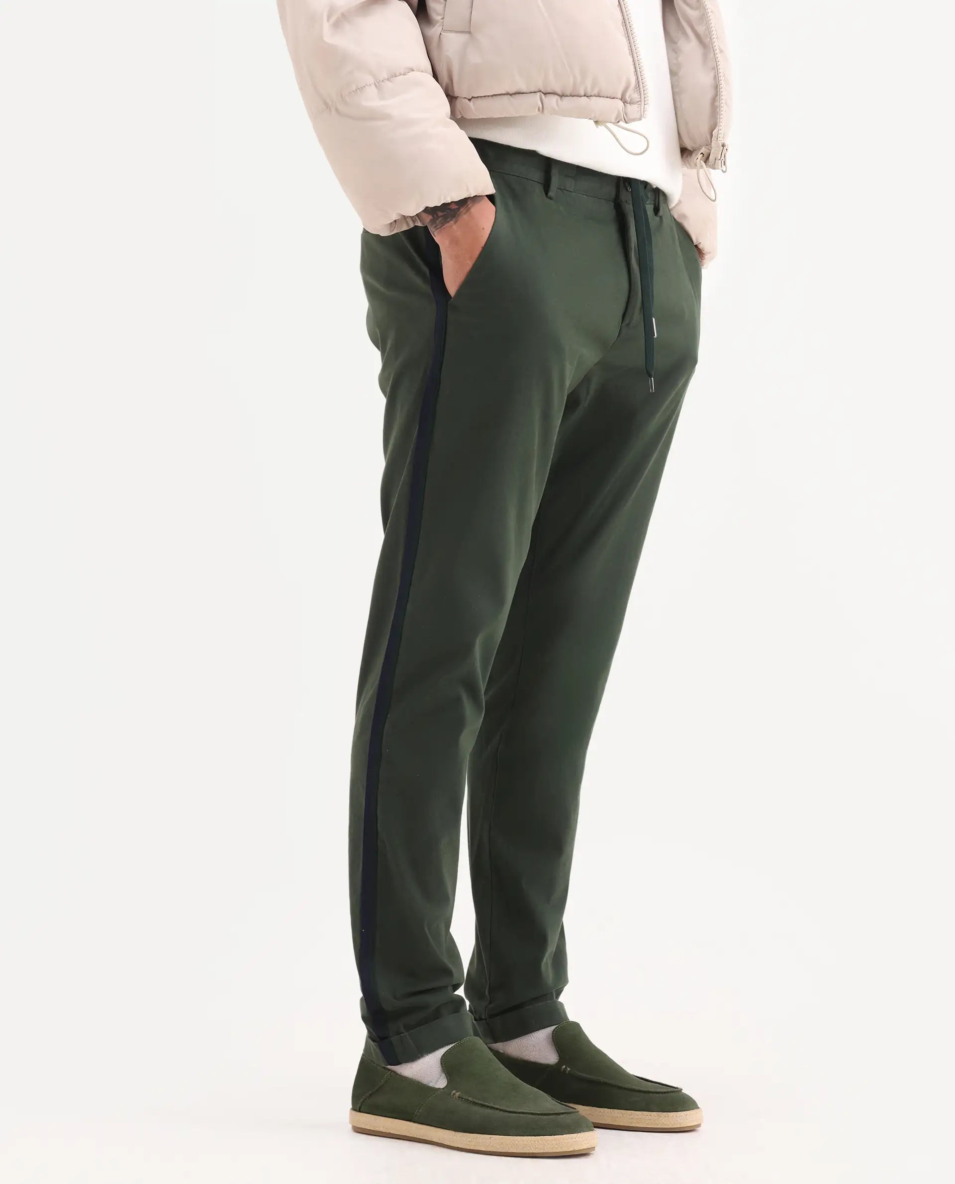 Rare Rabbit Men's Caloon Green Cotton Blend Plain Regular Fit Trouser