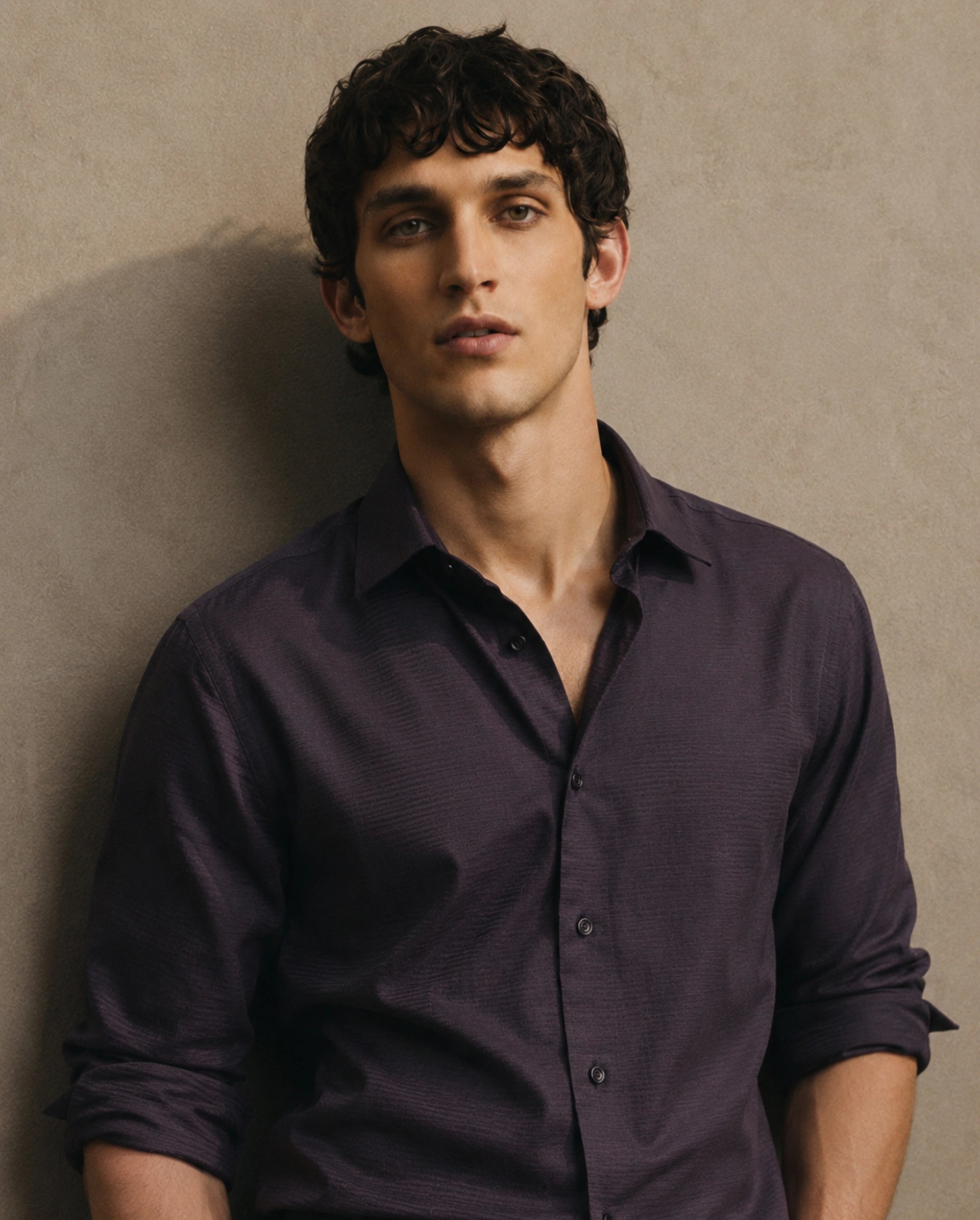 Rare Rabbit Men's Carl Dark Purple Polyester Blend Fabric Spread Collar Regular Fit Jacquard Shirt