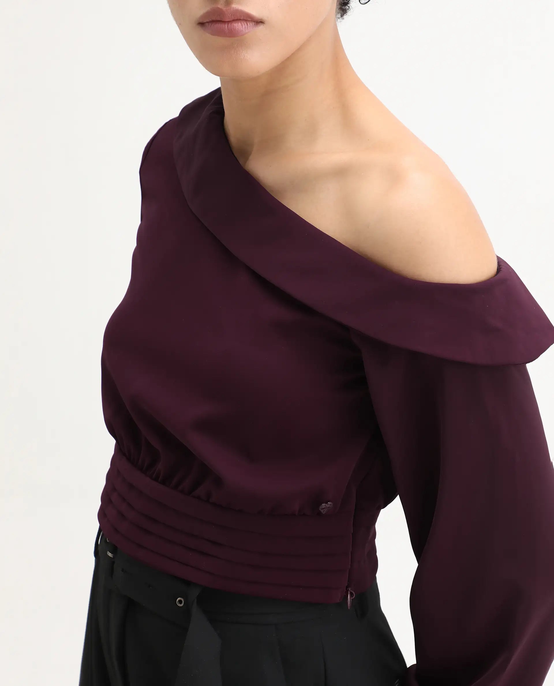 Rareism Women's Darople Red Satin One Shoulder Plain Bishop Sleeve Crop Regular Fit Top