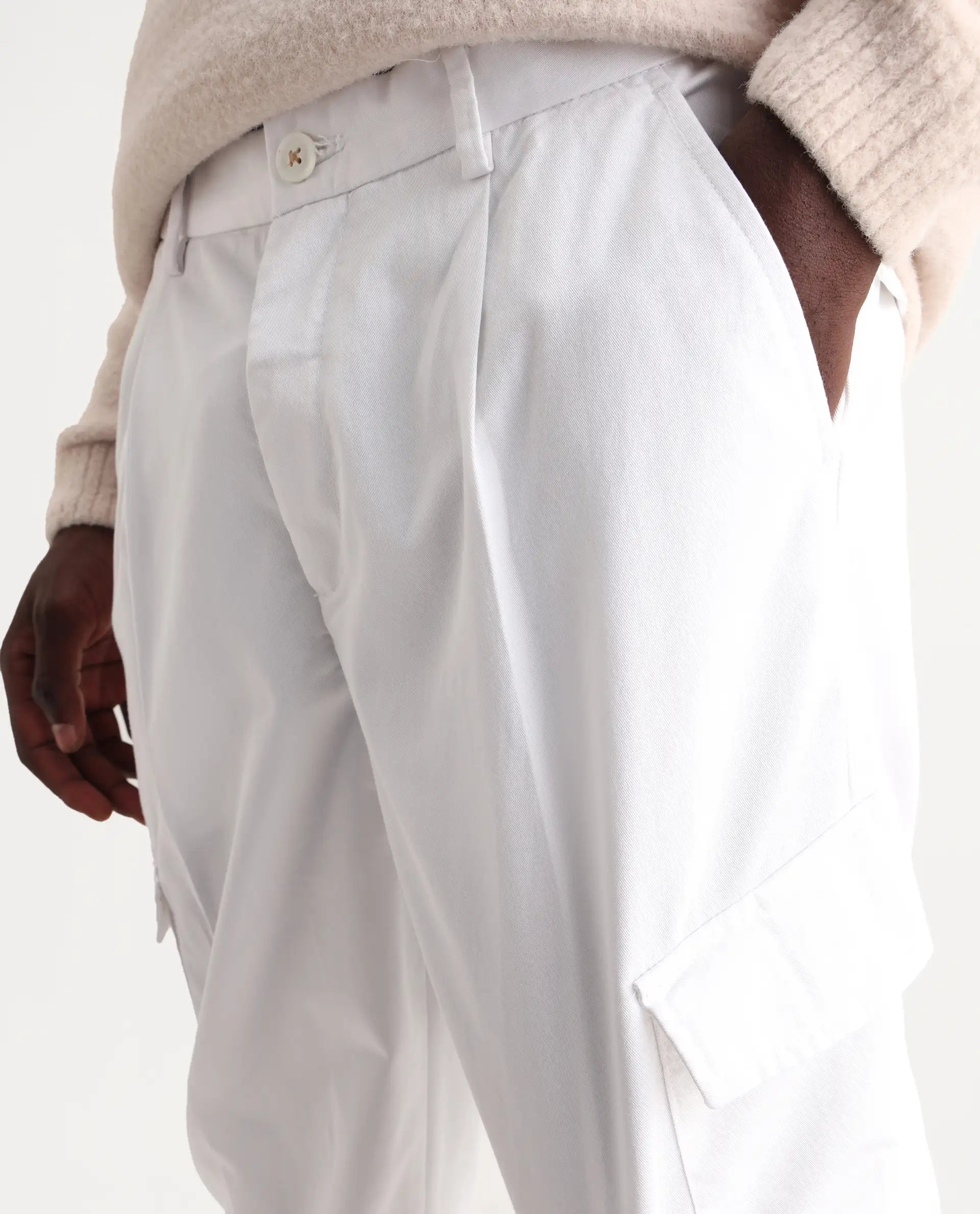 Rare Rabbit Men's Eber White Cotton Plain Regular Fit Trouser