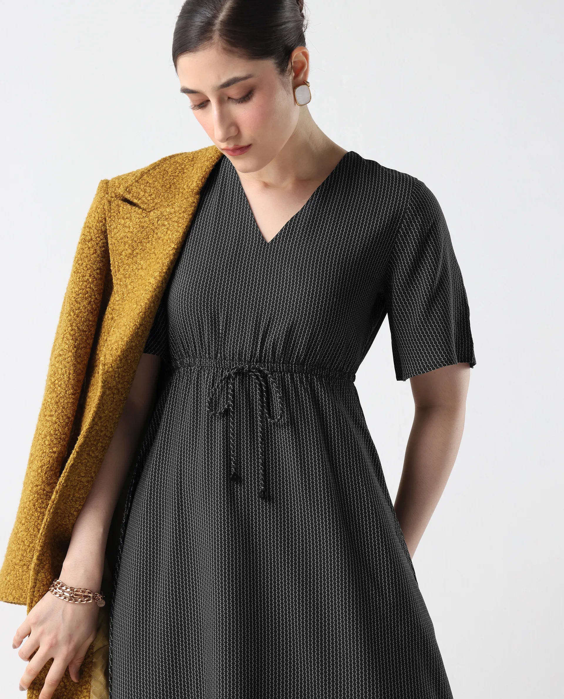 Rareism Women's Eloys Black Viscose V-Neck Flared Printed Midi Dress