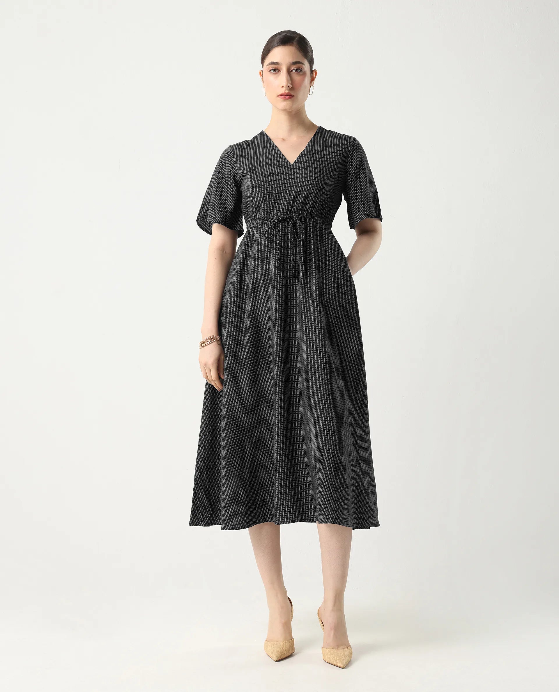 Rareism Women's Eloys Black Viscose V-Neck Flared Printed Midi Dress