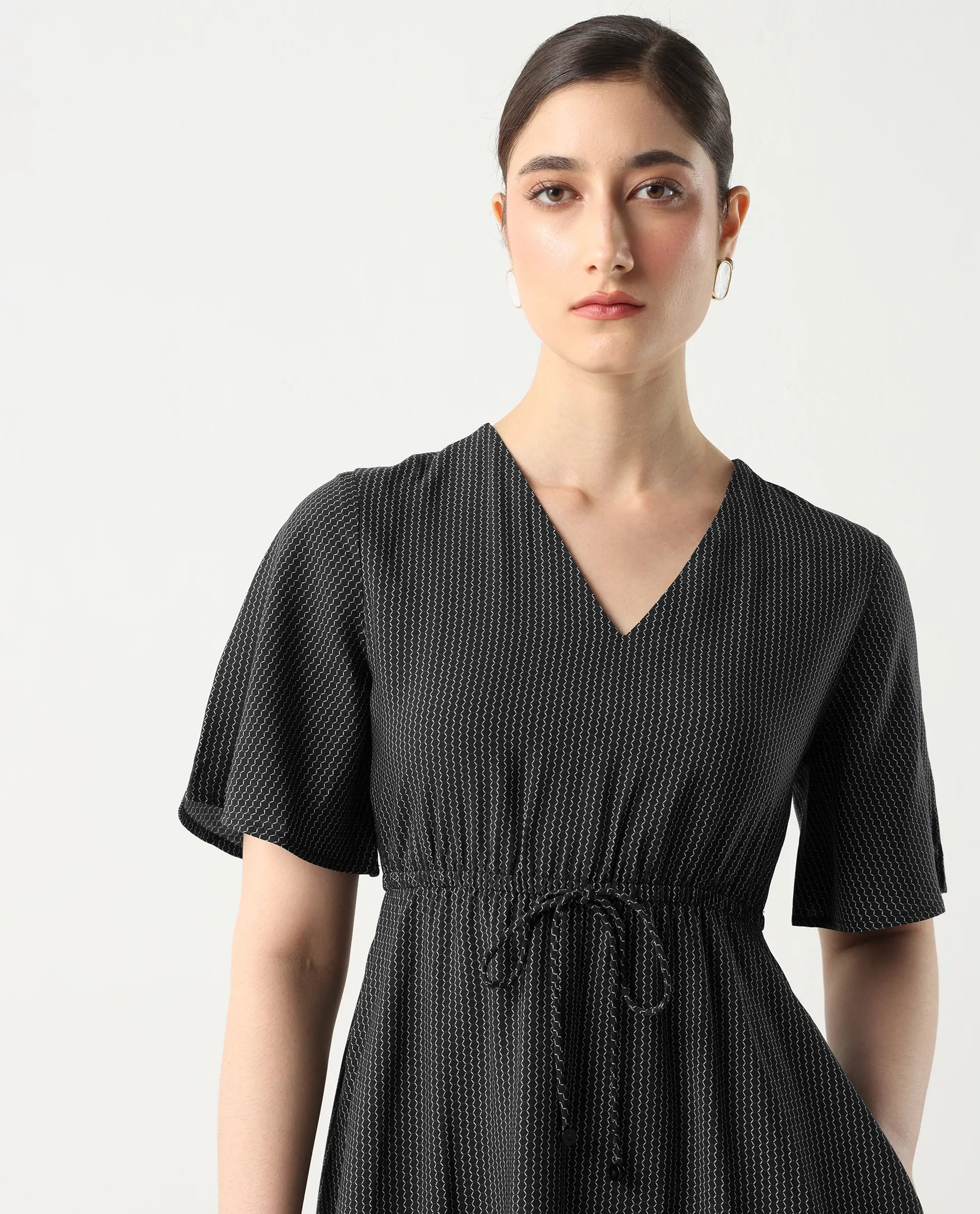 Rareism Women's Eloys Black Viscose V-Neck Flared Printed Midi Dress