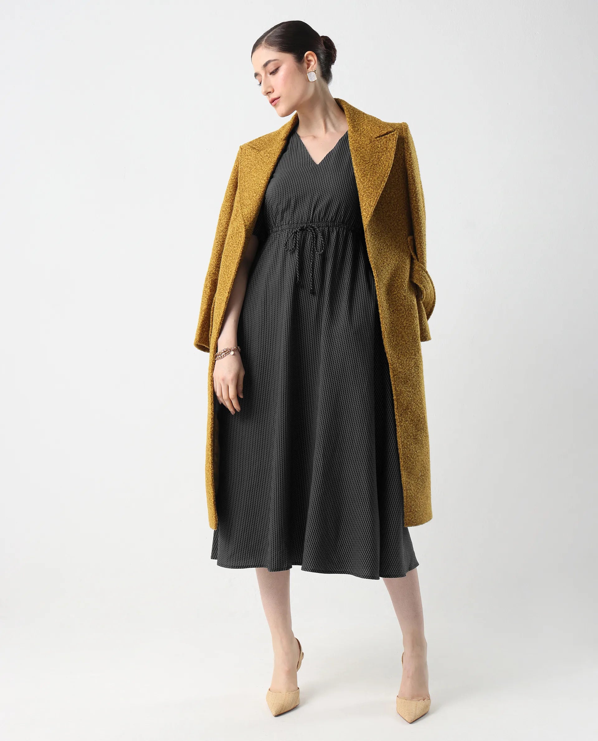 Rareism Women's Eloys Black Viscose V-Neck Flared Printed Midi Dress