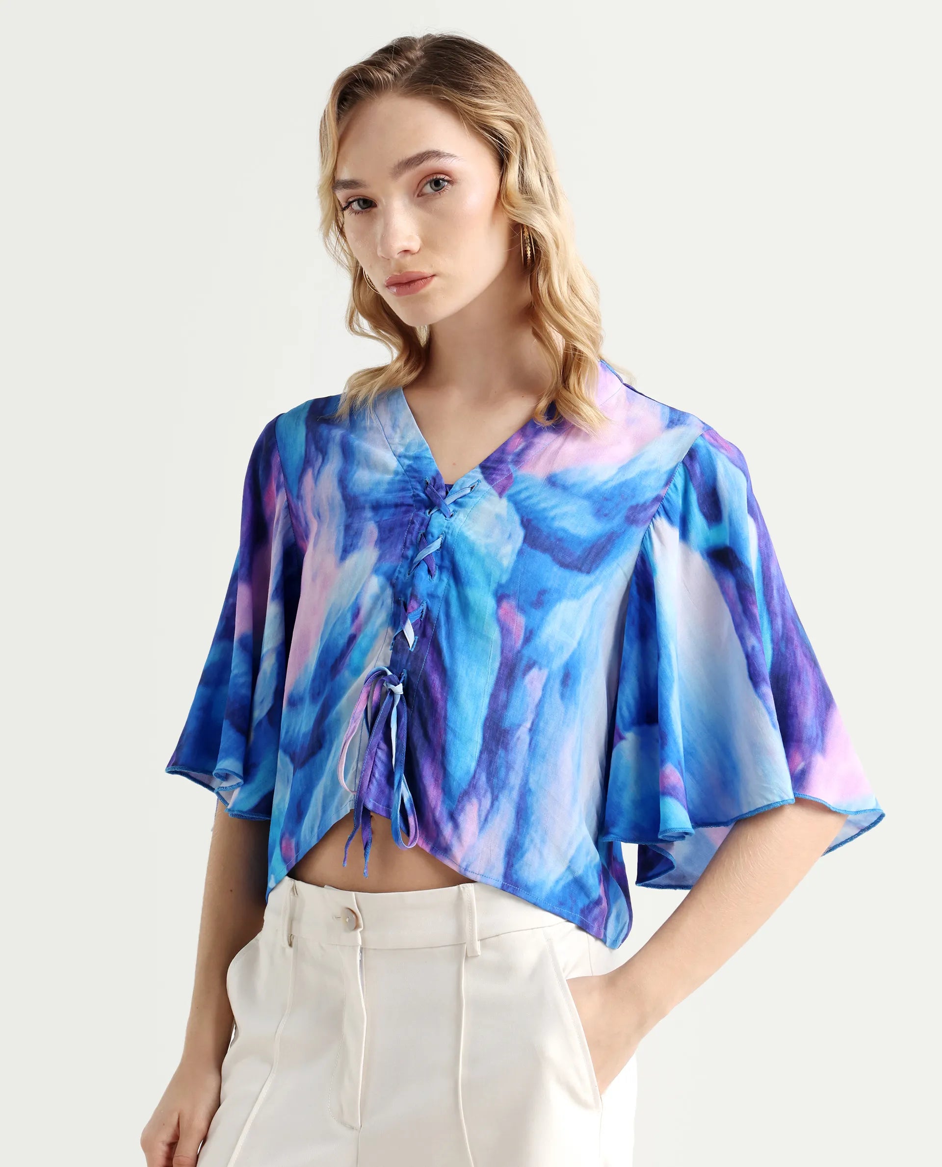 Rareism Women's Eltop Blue Polyester V-Neck Abstract Print Flared Sleeve Crop Relaxed Fit Top