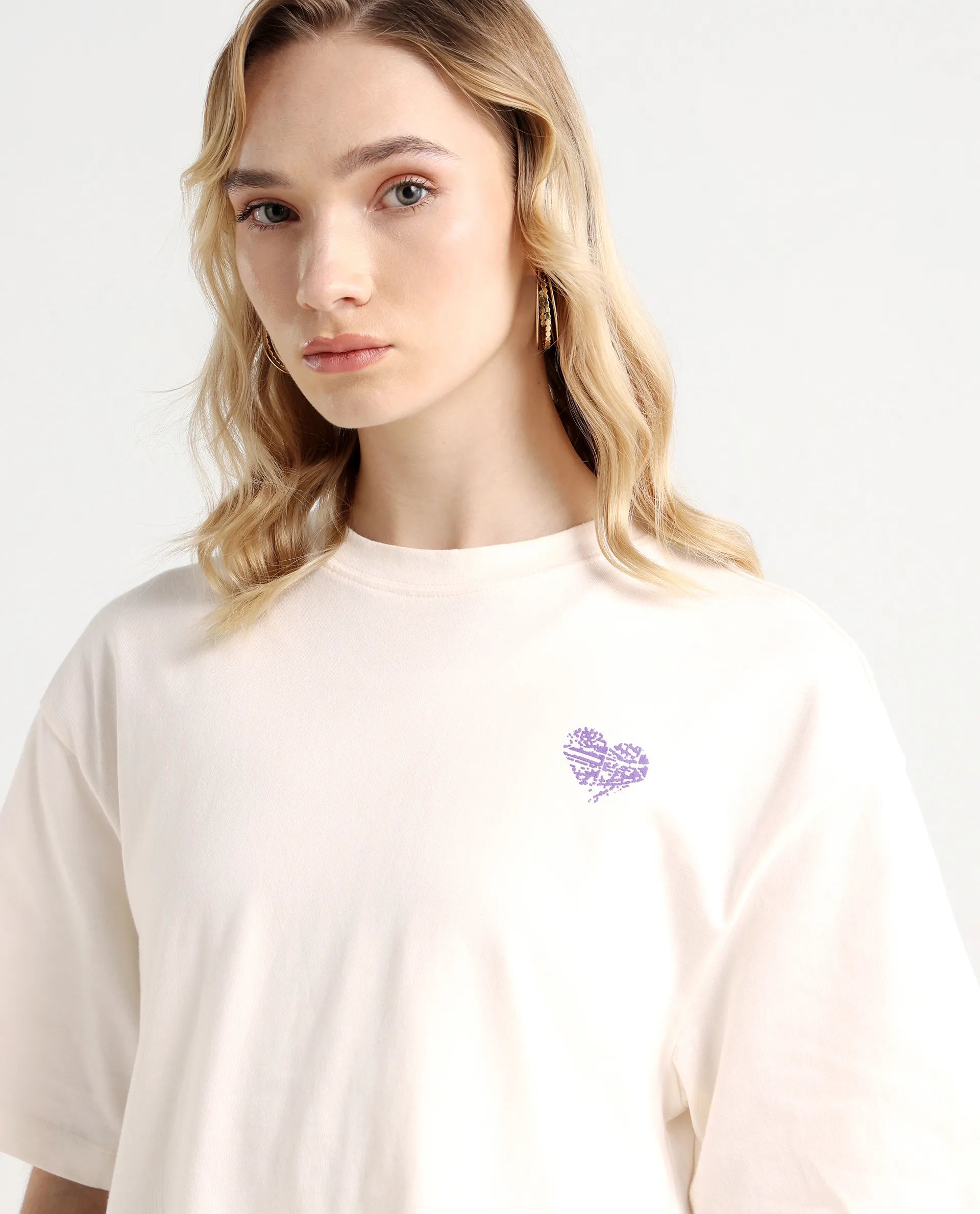 Rareism Women's Enrique Off White Cotton Blend Crew Neck Graphic Print Relaxed Fit T-Shirt