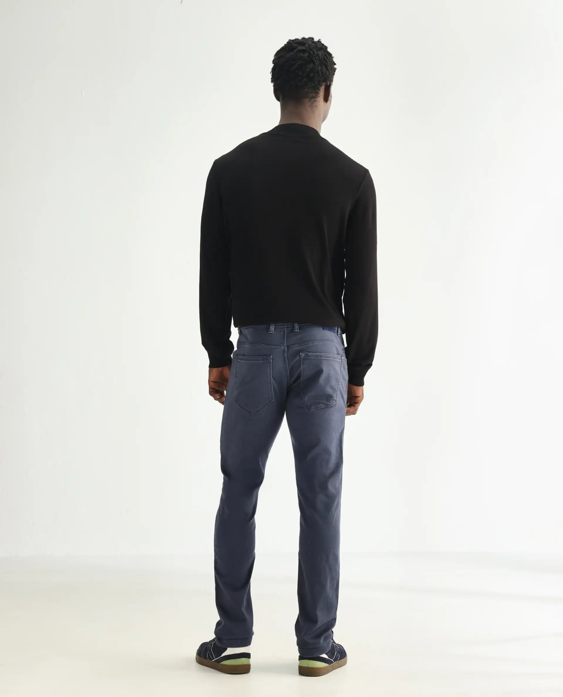 Rare Rabbit Men's Essen Light Purple Cotton Plain Hawk Slim Fit Jeans