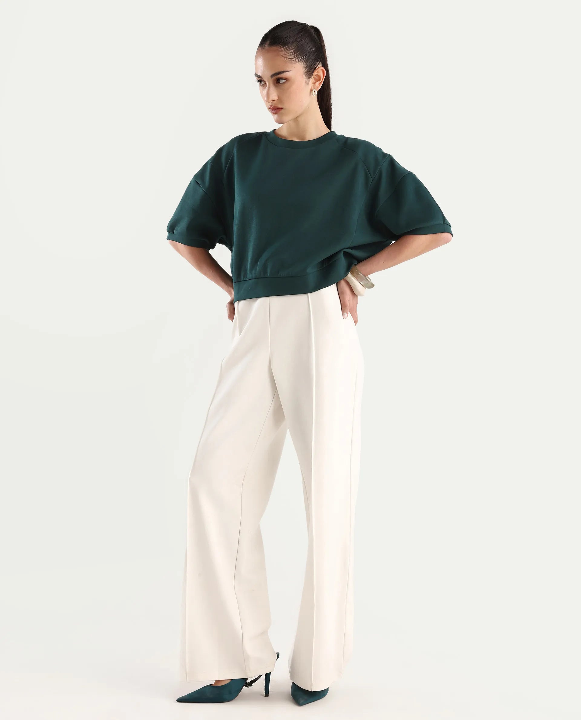 Rareism Women's Ganges Green Cotton Blend Crew Neck Plain Crop Relaxed Fit Sweatshirt