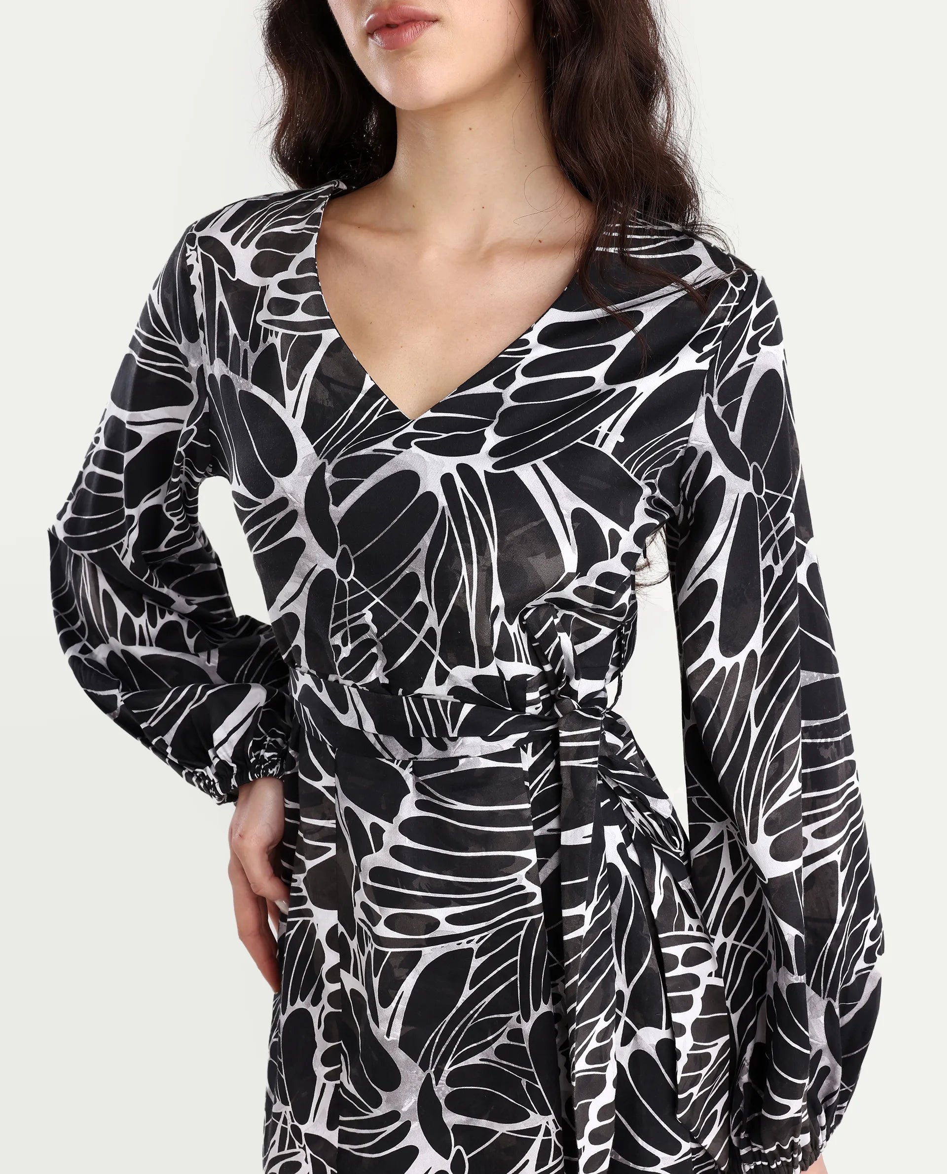 Rareism Women's Garber Black Cotton V-Neck Floral Print Bishop Sleeve Mini A-Line Dress