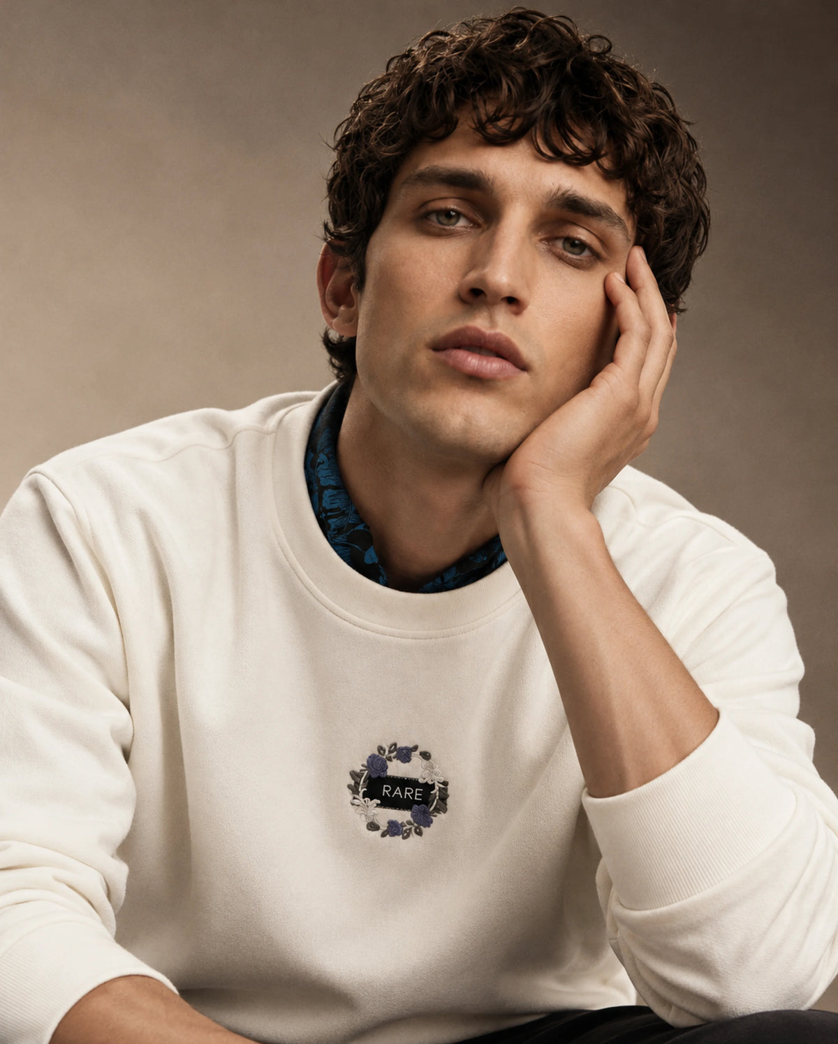 Rare Rabbit Men's Gian Primary Off White Cotton Blend Crew Neck Regular Embroidered Sweatshirt