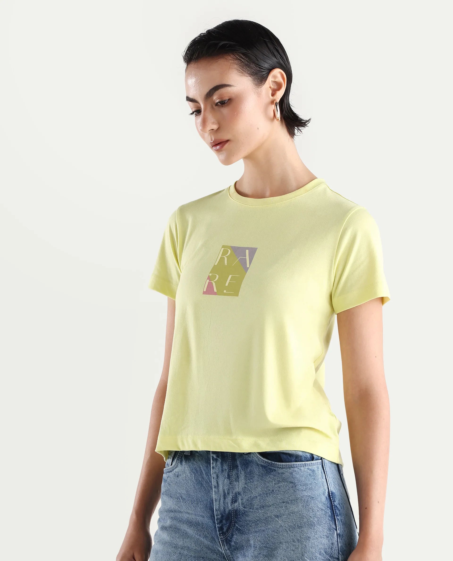 Rareism Women's Hanna Yellow Cotton Blend Crew Neck Graphic Print Regular Fit T-Shirt