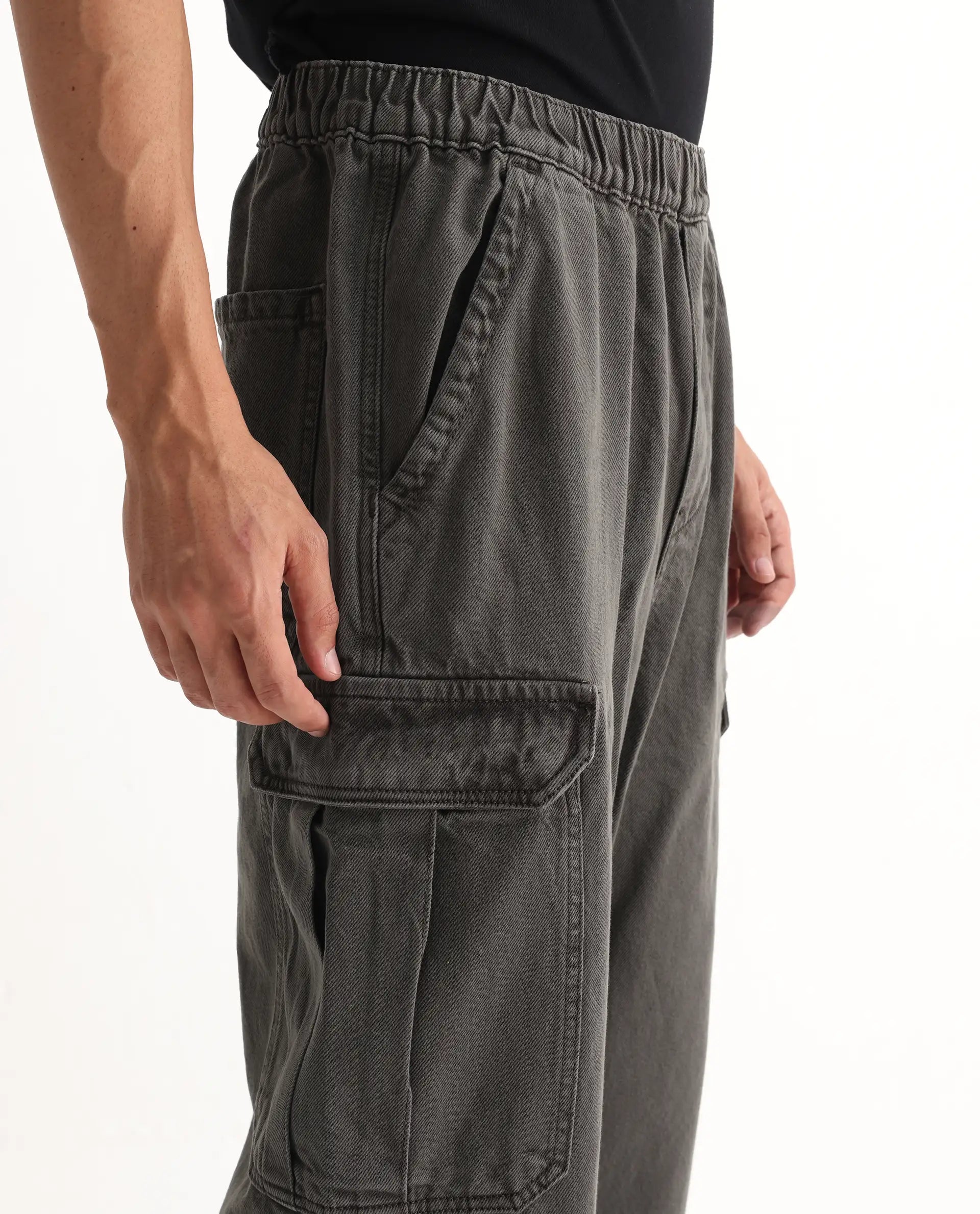 Rare Rabbit Men's Hork Dark Green Cotton Plain Baggy Fit Jeans