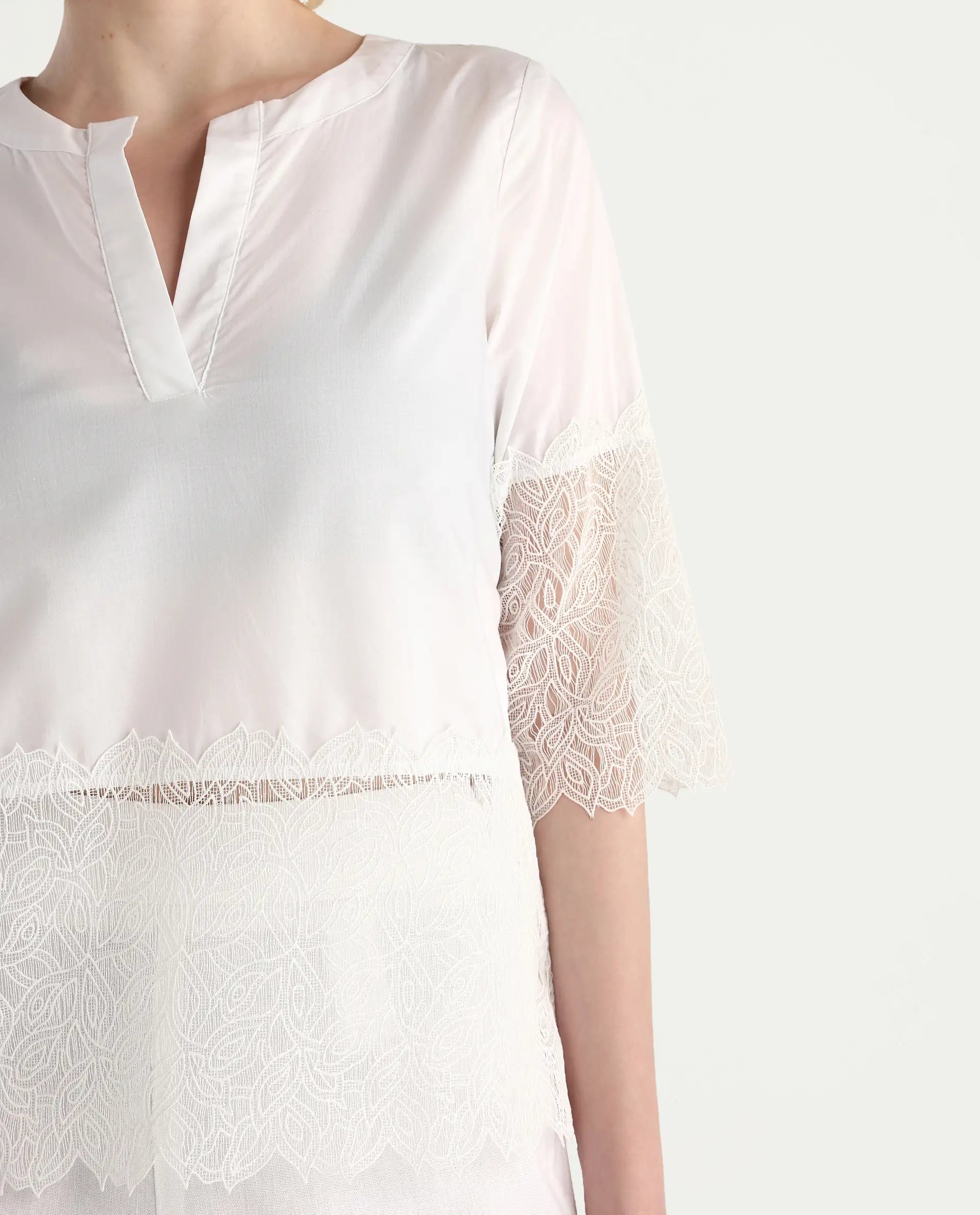 Rareism Women's Inna White Cotton Crew Neck Plain Regular Fit Top