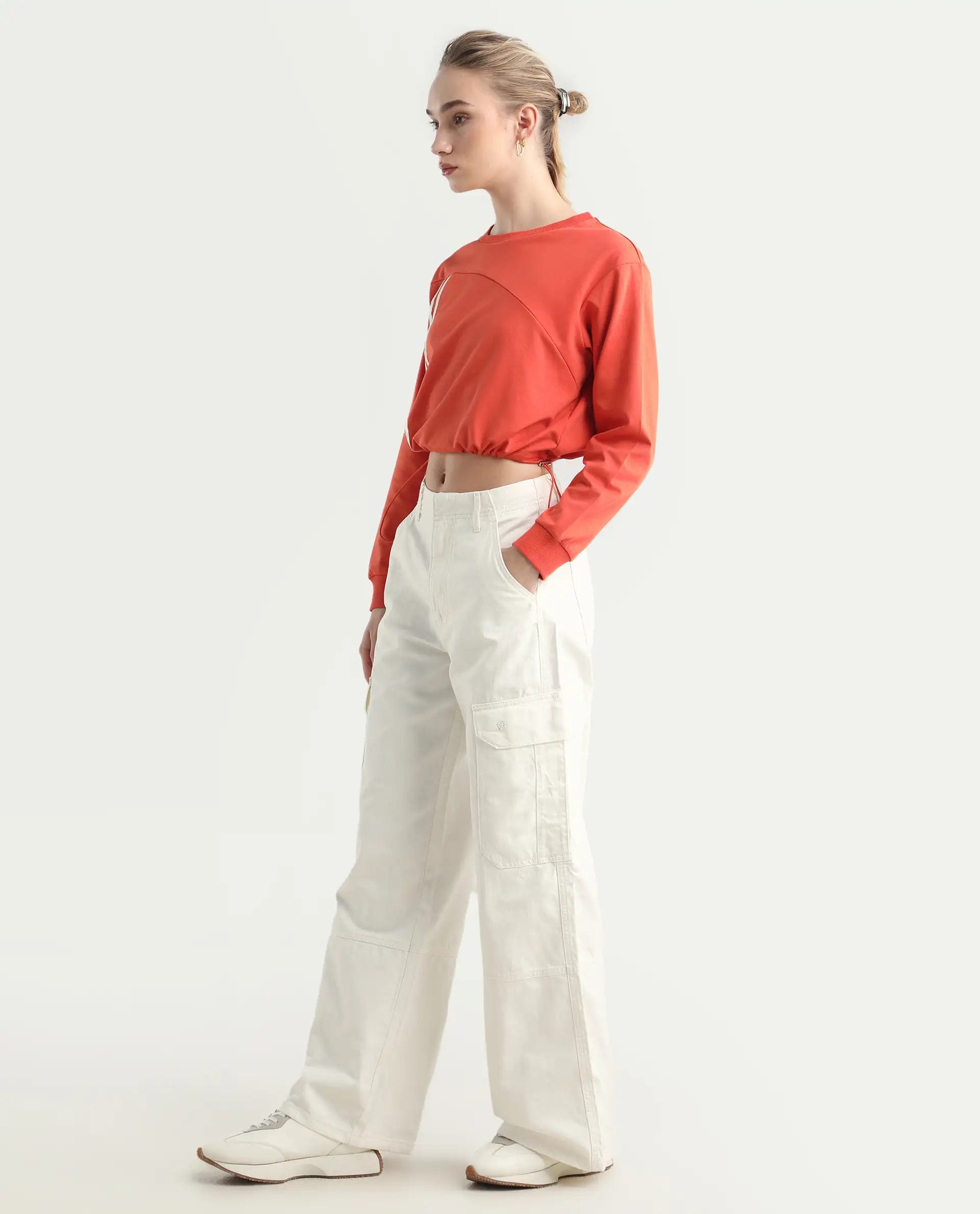 Rareism Women's Itsiz Off White Cotton Plain Ankle Length Wide Leg Trouser