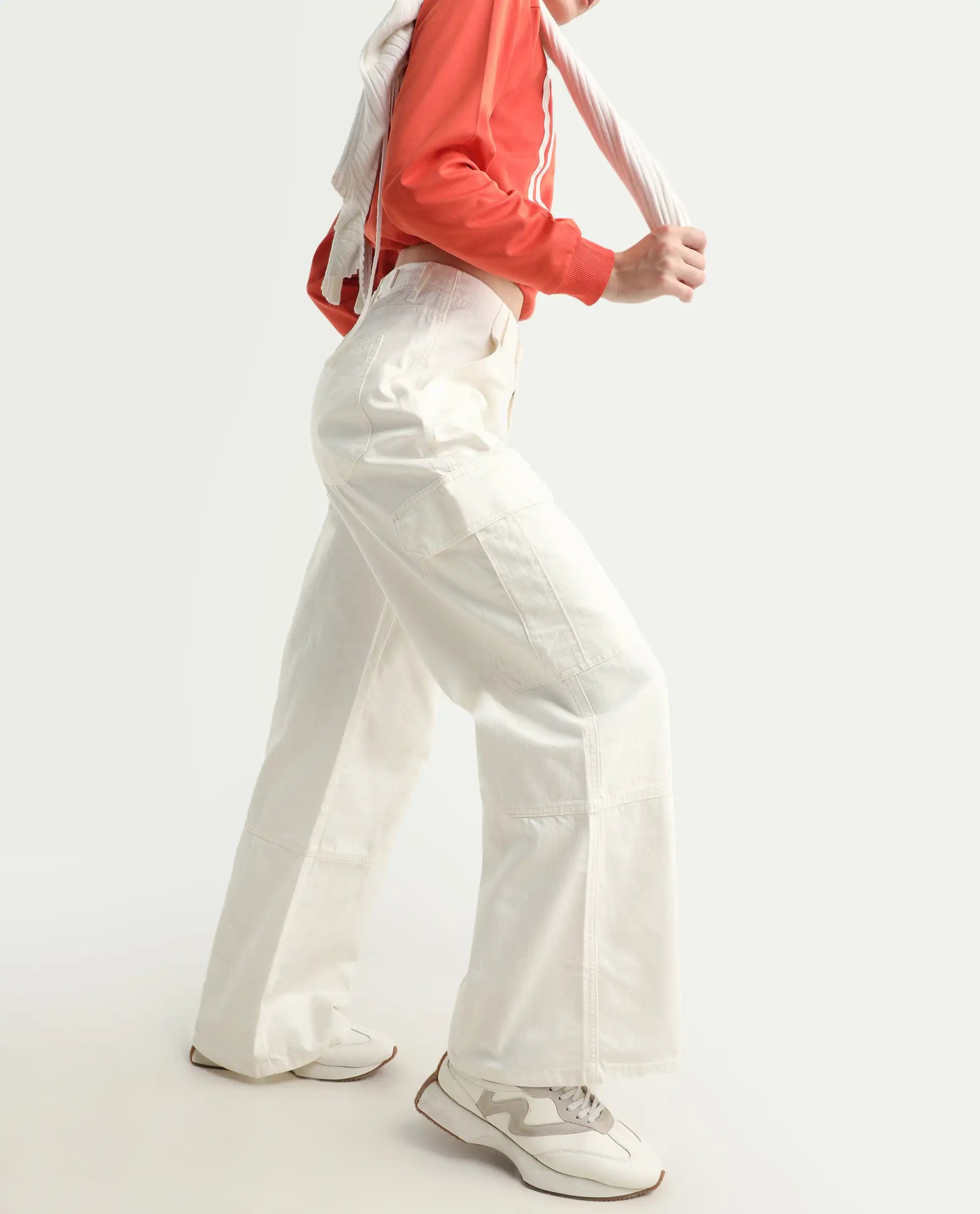 Rareism Women's Itsiz Off White Cotton Plain Ankle Length Wide Leg Trouser