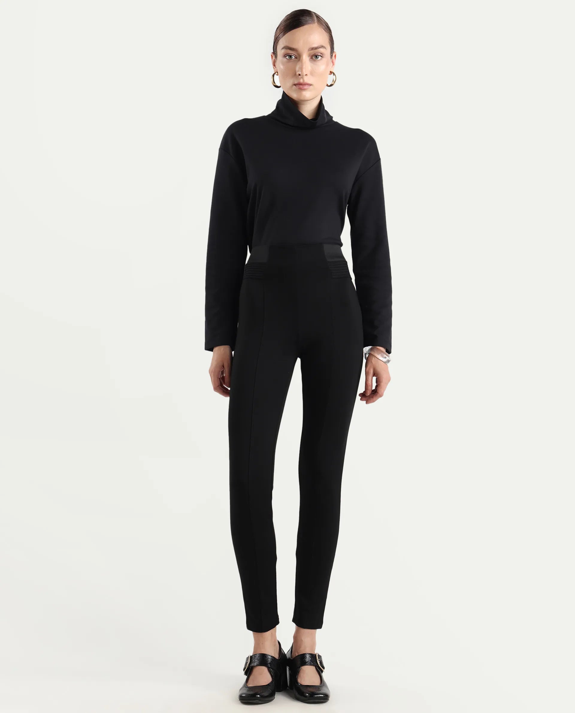 Rareism Women's Jancuro Black Viscose Blend Skinny Fit Plain Trouser
