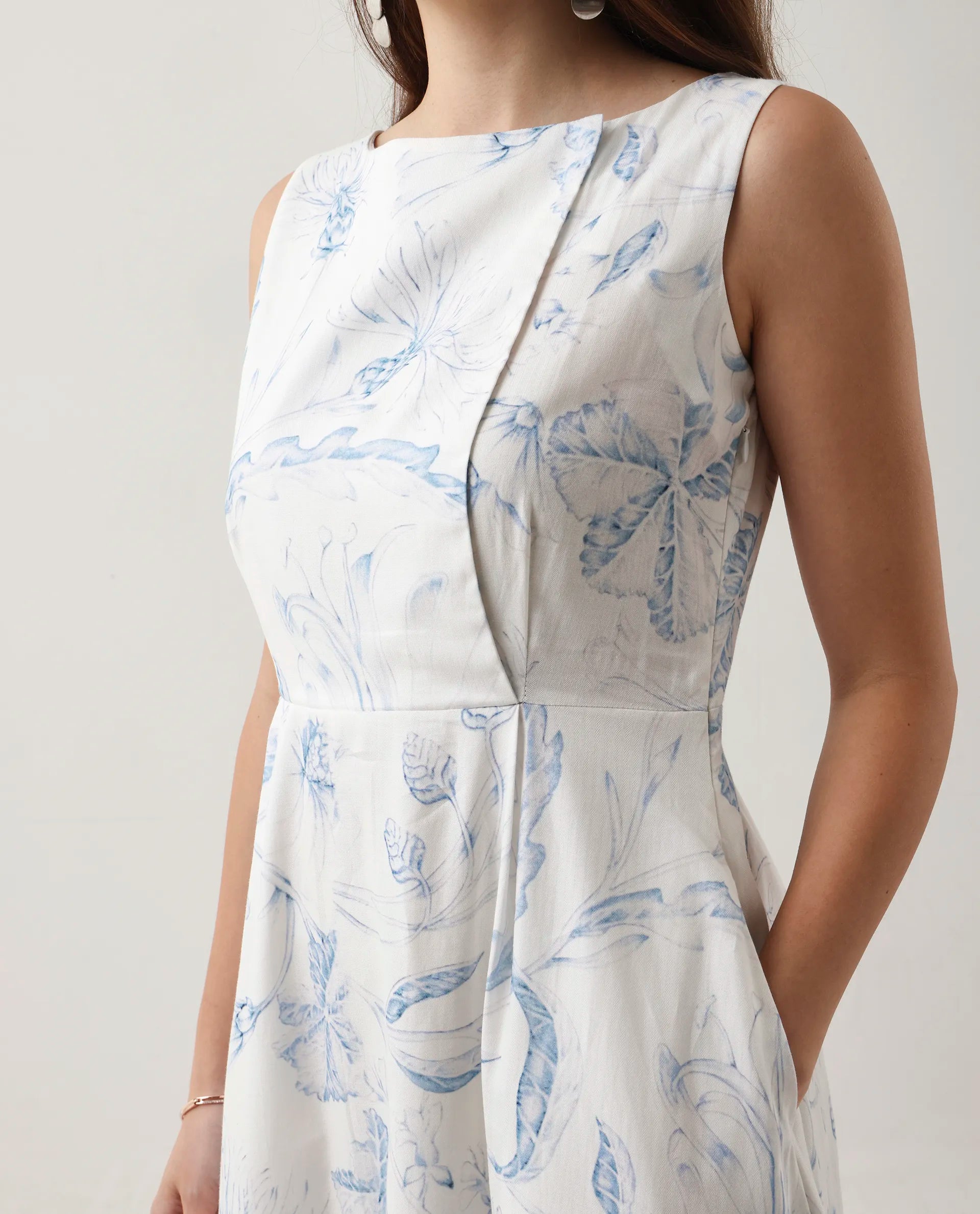 Rareism Women's Jensit Off White Cotton Blend Boat Neck Fit And Flare Printed Midi Dress